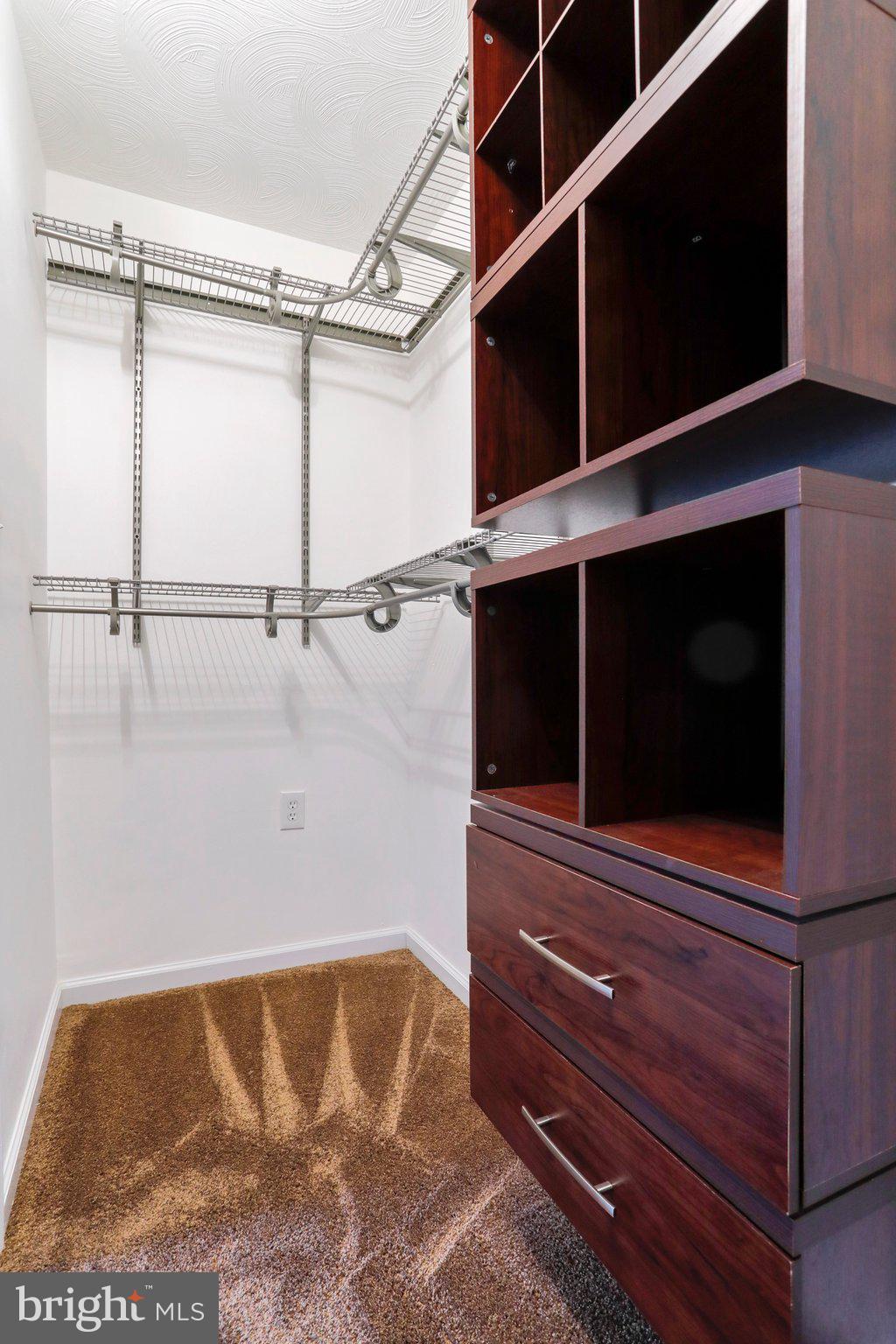 LONE OAK - Residential