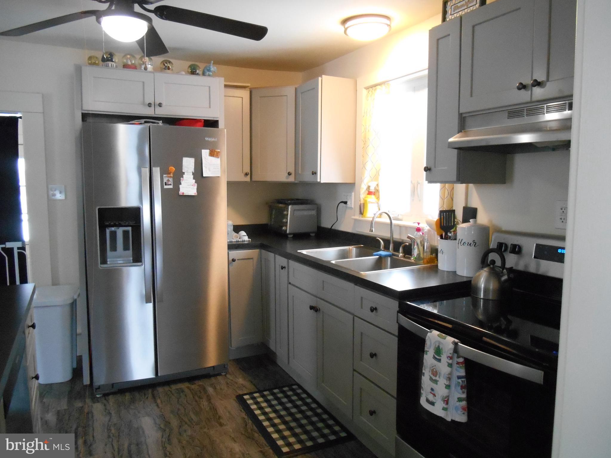 PINE GROVE - Residential