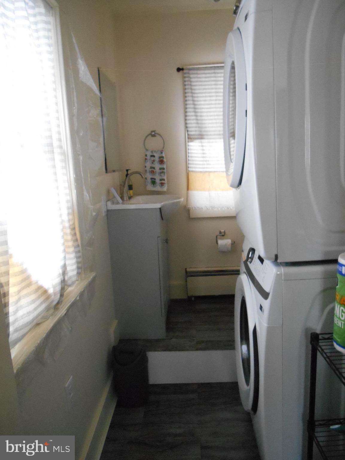 PINE GROVE - Residential