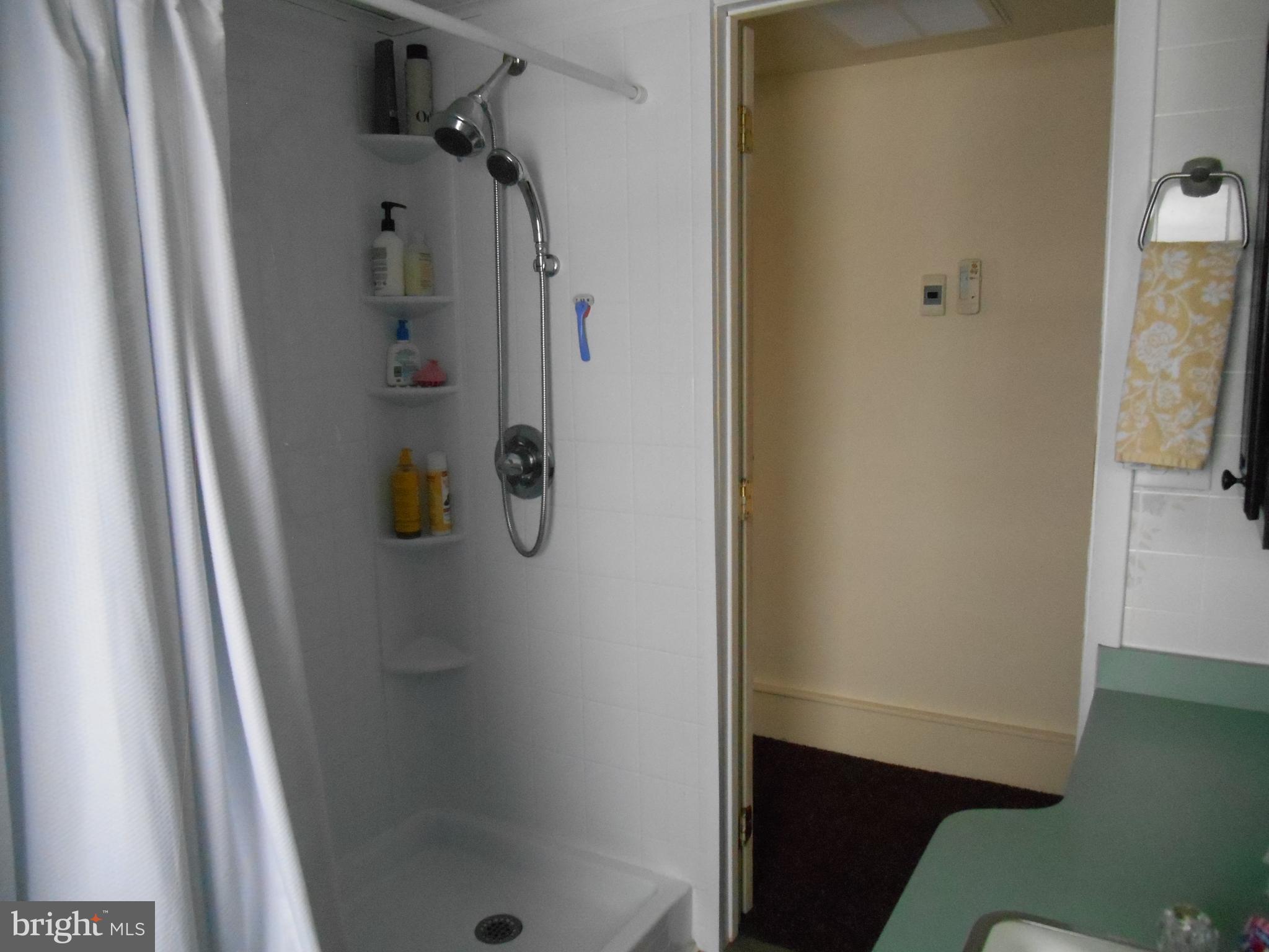 PINE GROVE - Residential