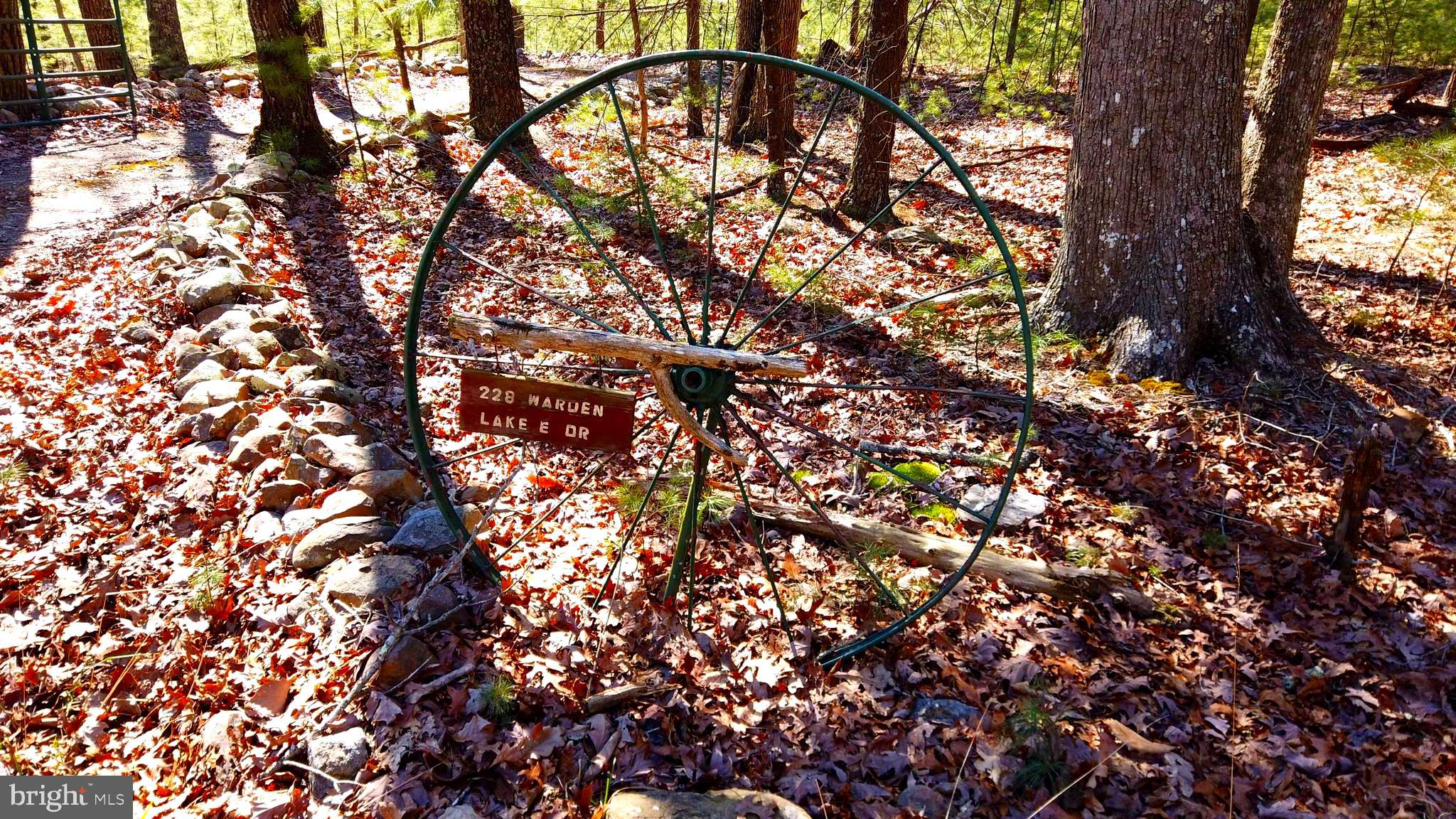 WARDEN LAKE - Residential