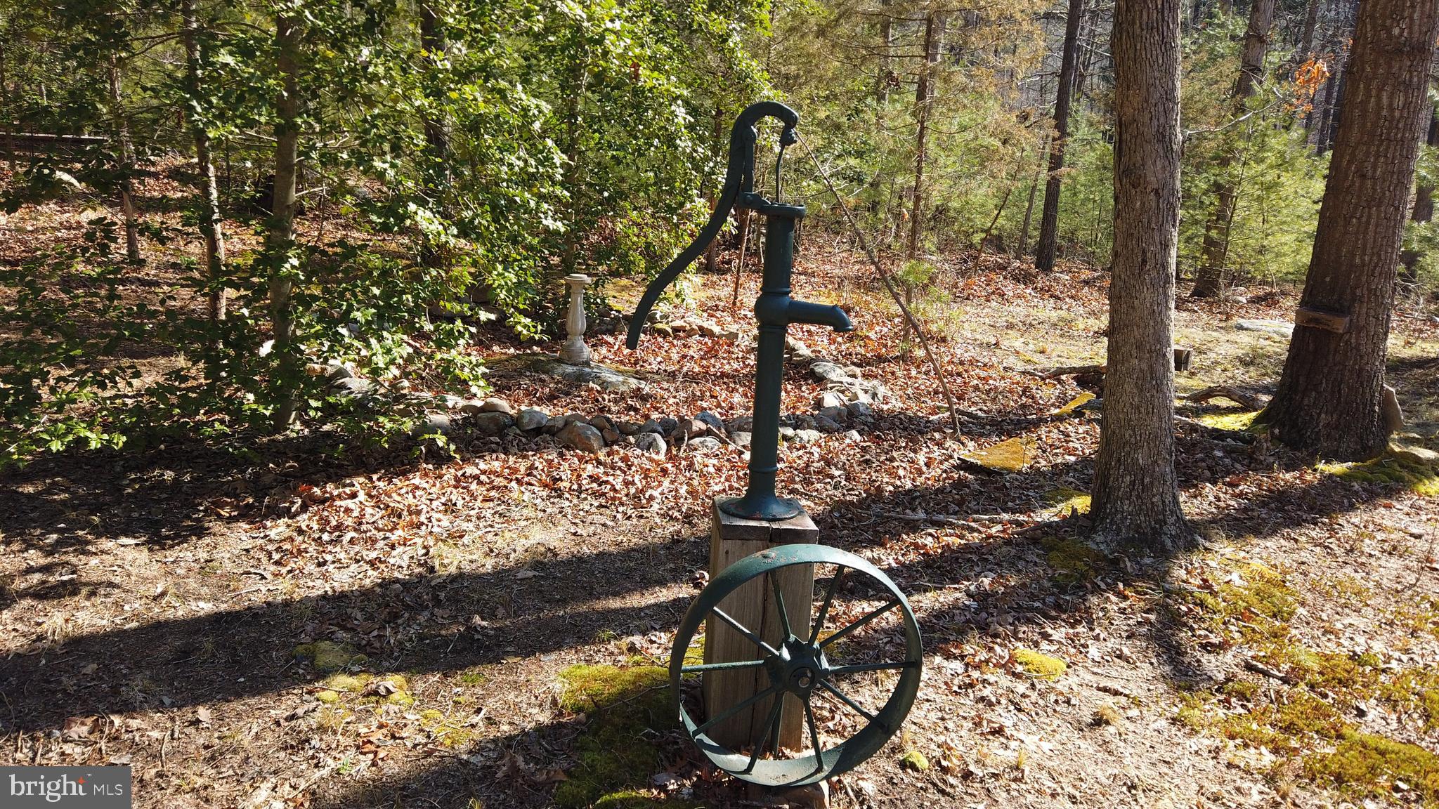 WARDEN LAKE - Residential