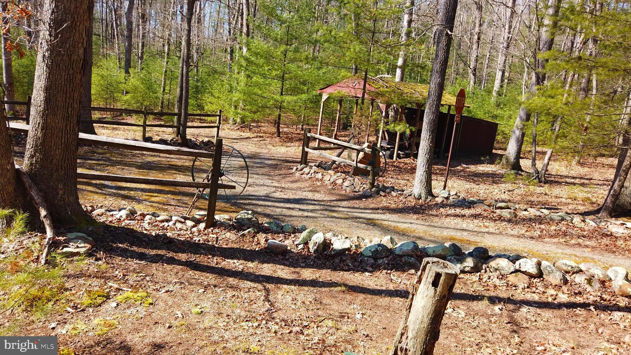 WARDEN LAKE - Residential