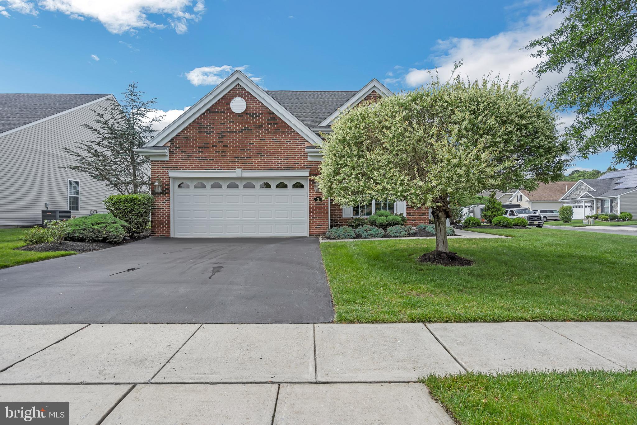 1 SPRINGFIELD AVENUE