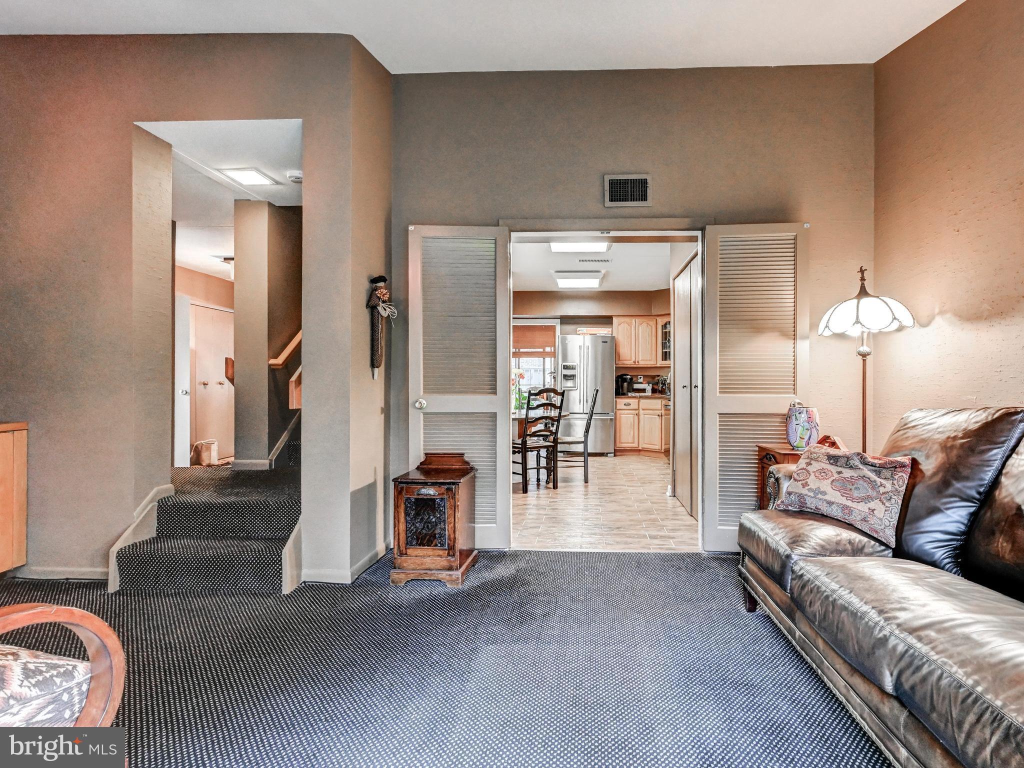 ANNEN WOODS - Residential