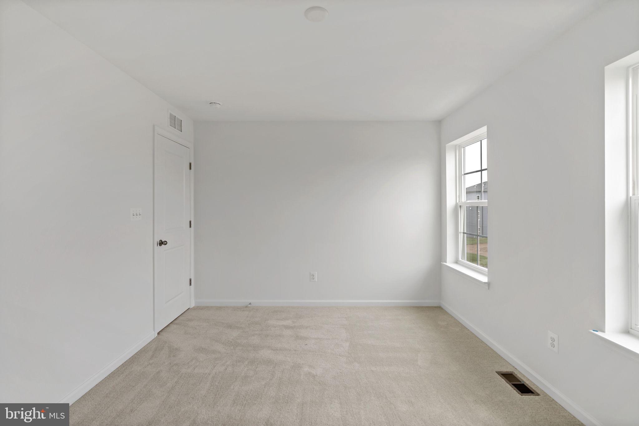 SOUTH BROOK - Residential