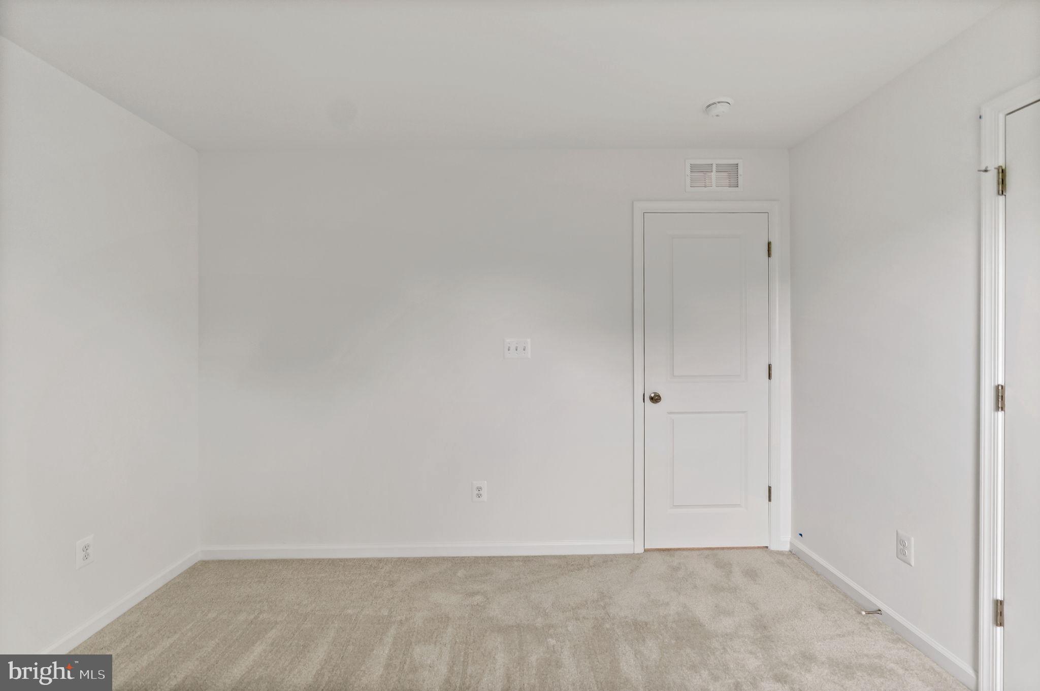 SOUTH BROOK - Residential