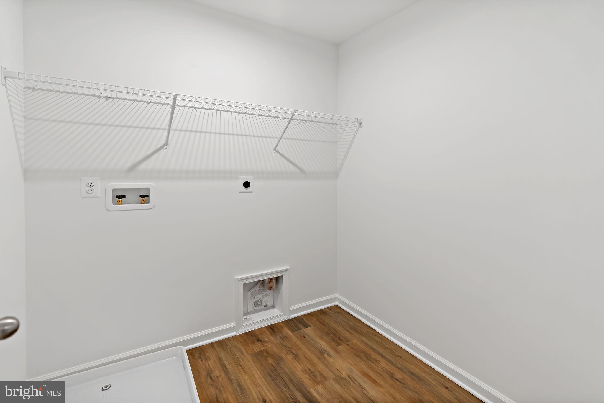 SOUTH BROOK - Residential