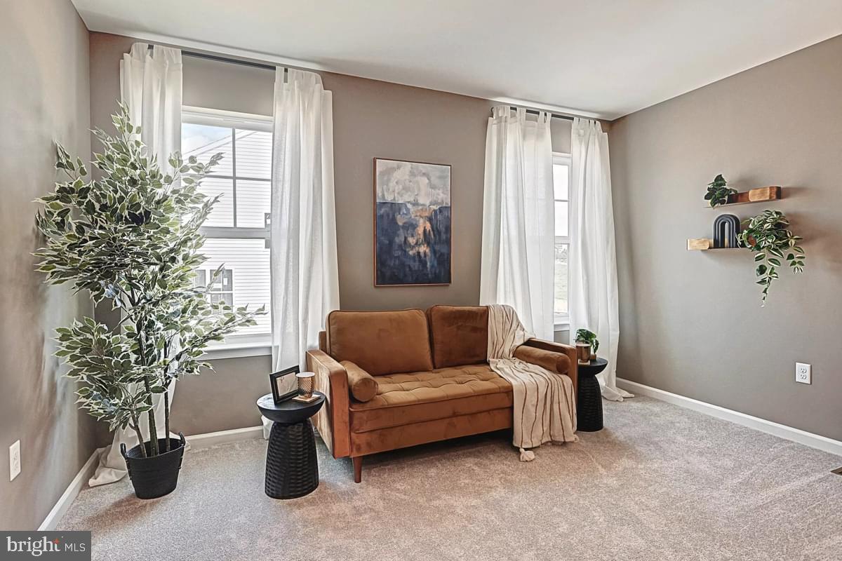 LOGAN GREENE - Residential