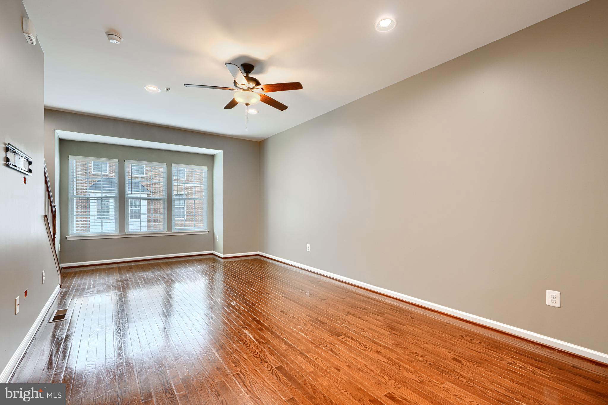 GREEKTOWN - Residential