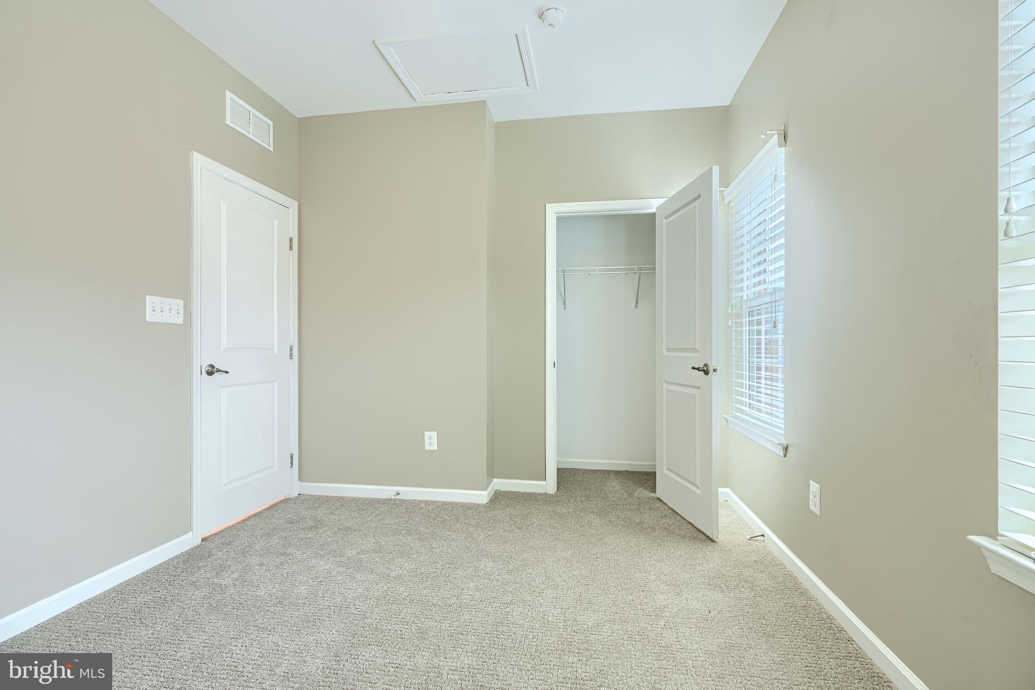 GREEKTOWN - Residential