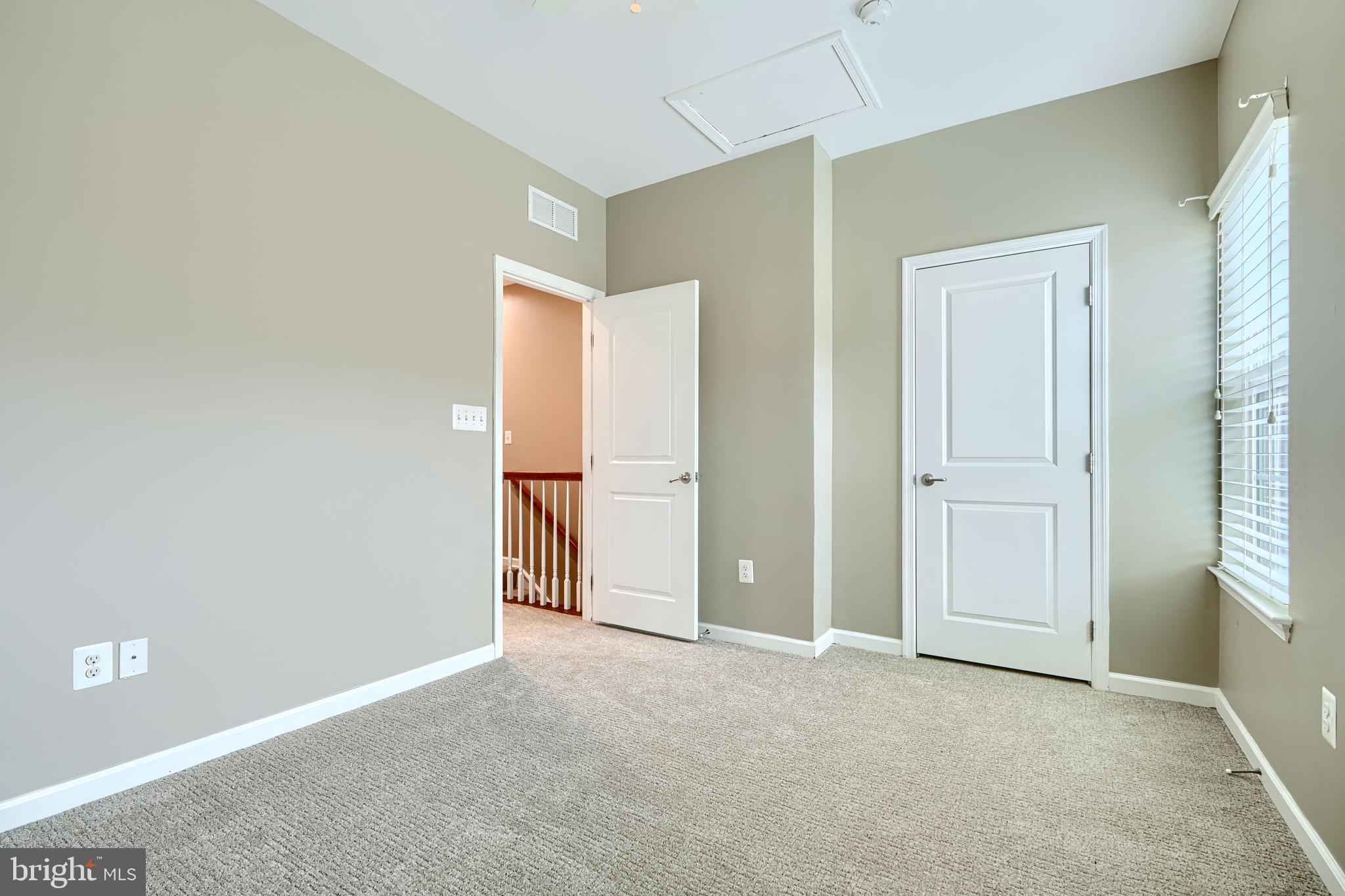 GREEKTOWN - Residential