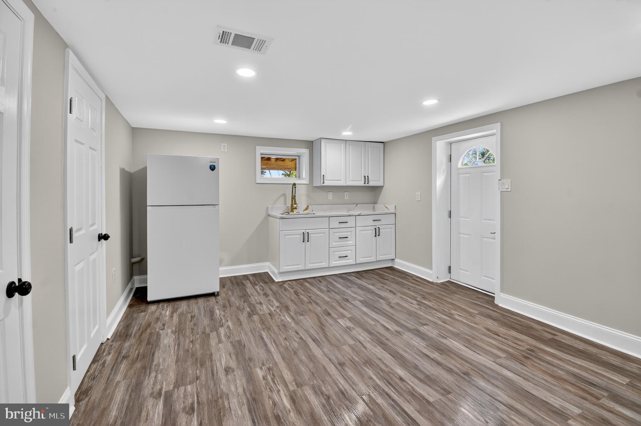 BRADBURY HEIGHTS - Residential