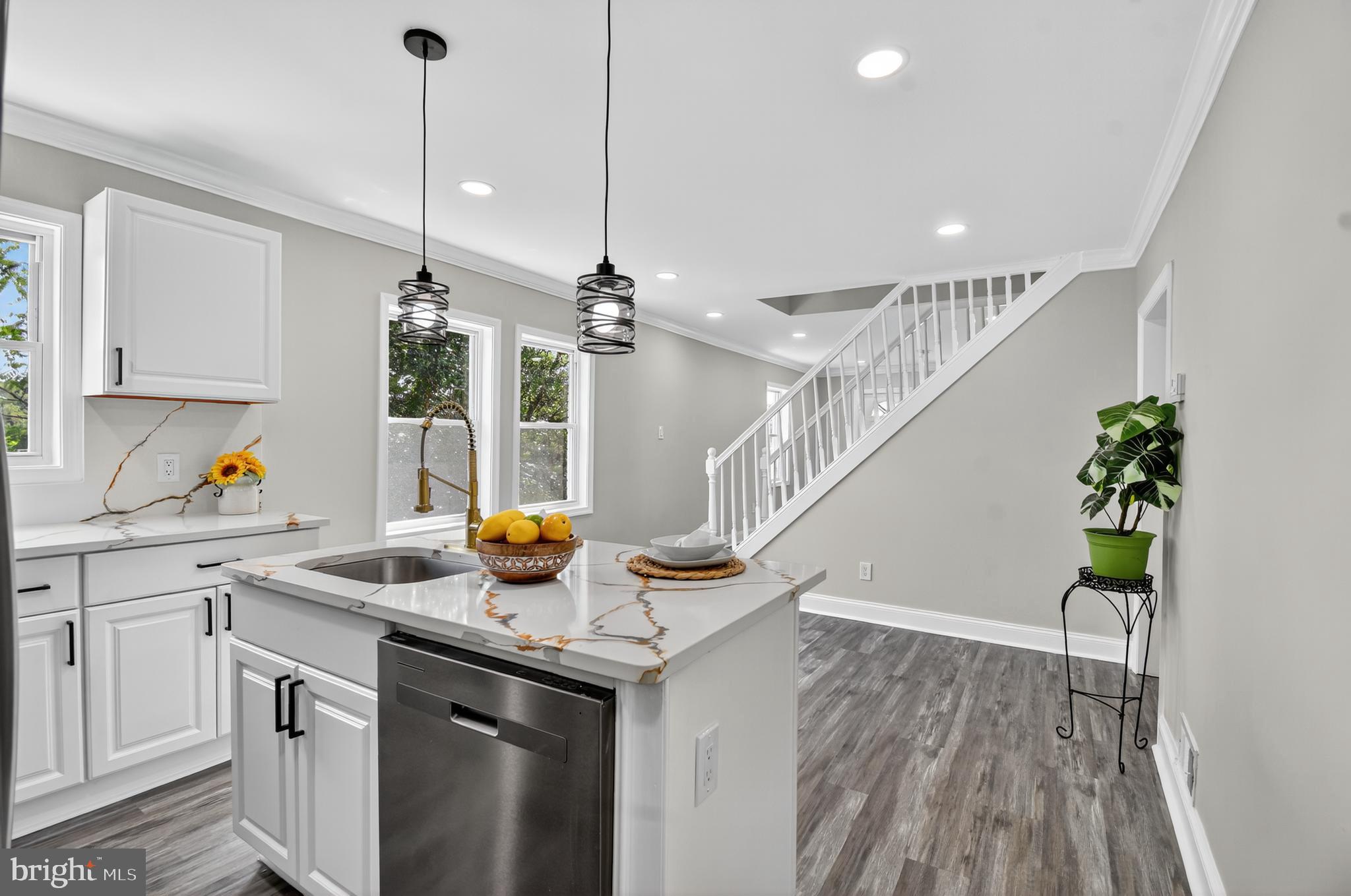 BRADBURY HEIGHTS - Residential