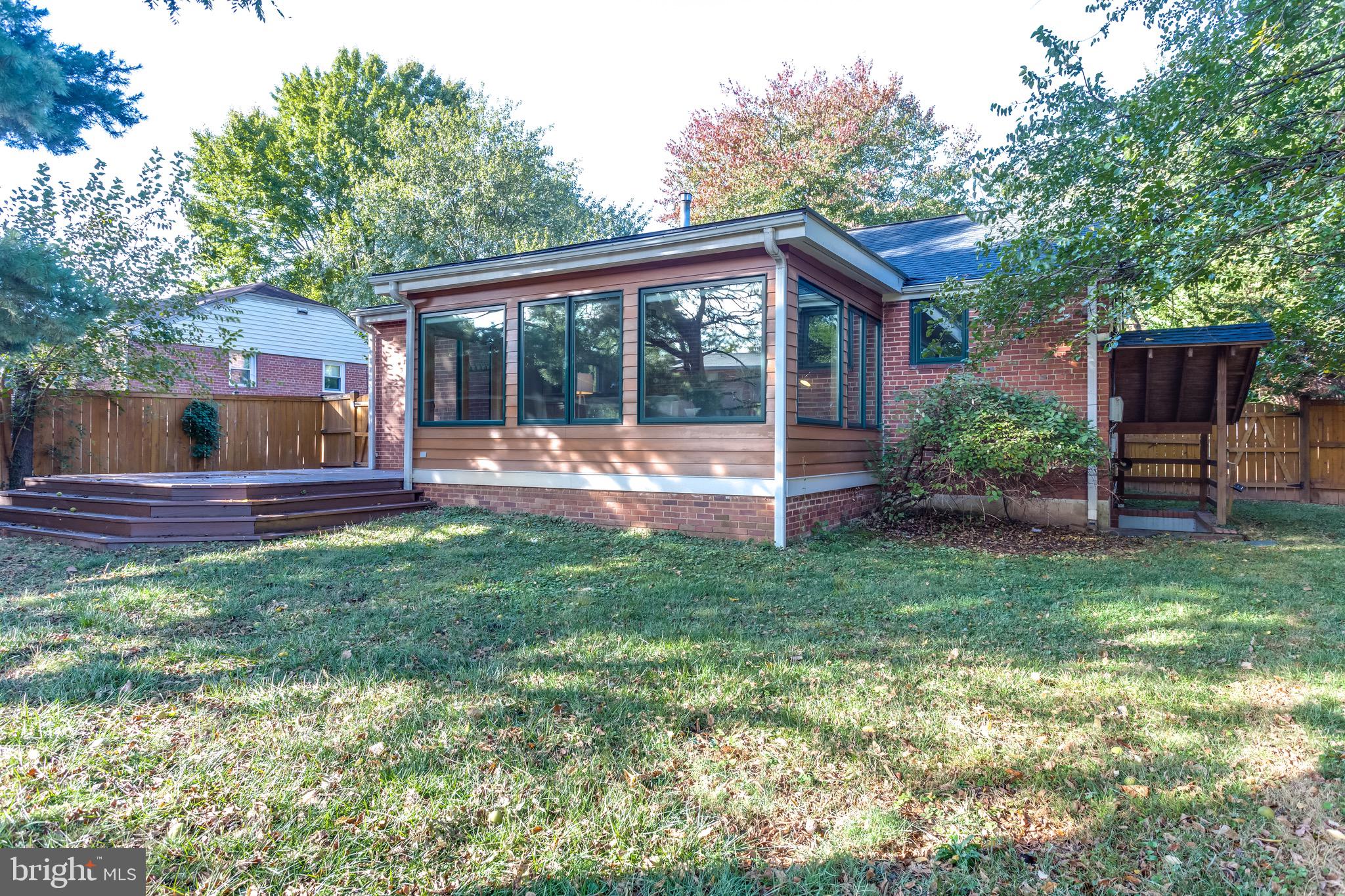 VIRGINIA TERRACE - Residential