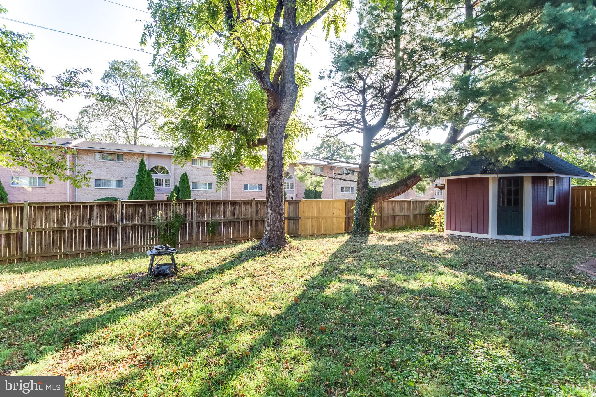 VIRGINIA TERRACE - Residential