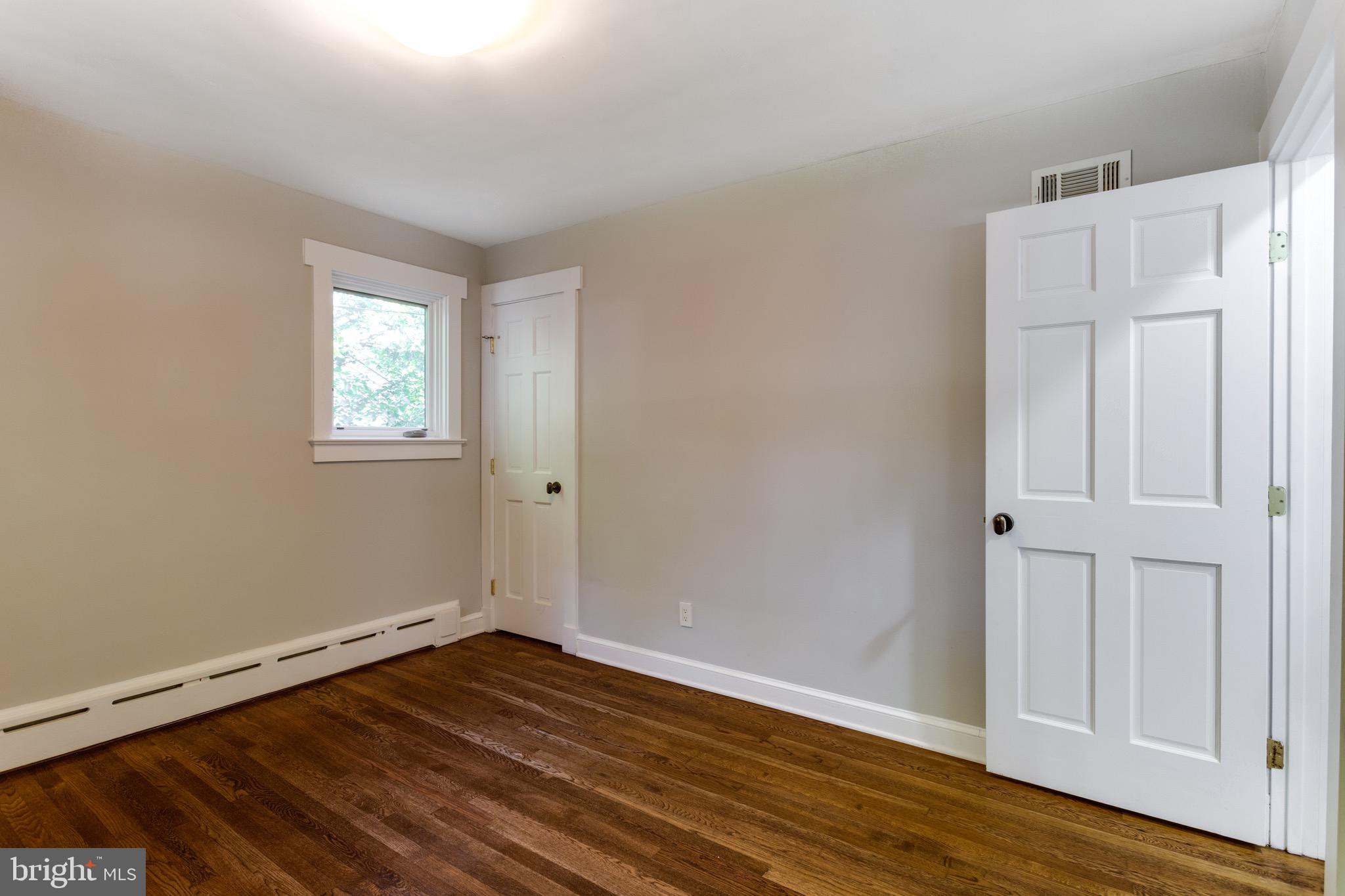 VIRGINIA TERRACE - Residential