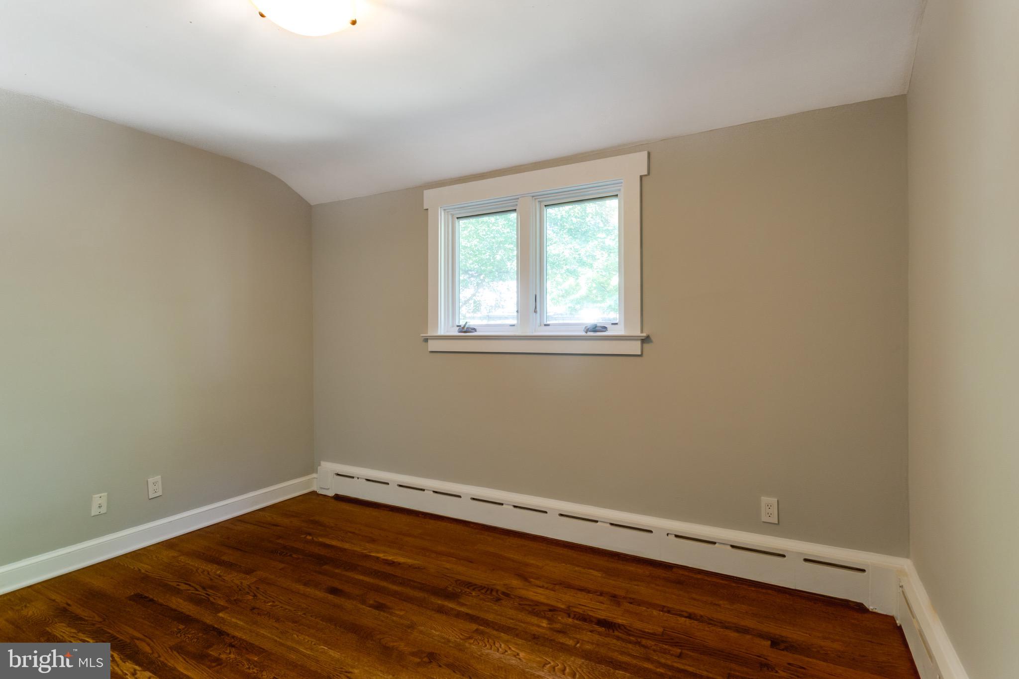 VIRGINIA TERRACE - Residential