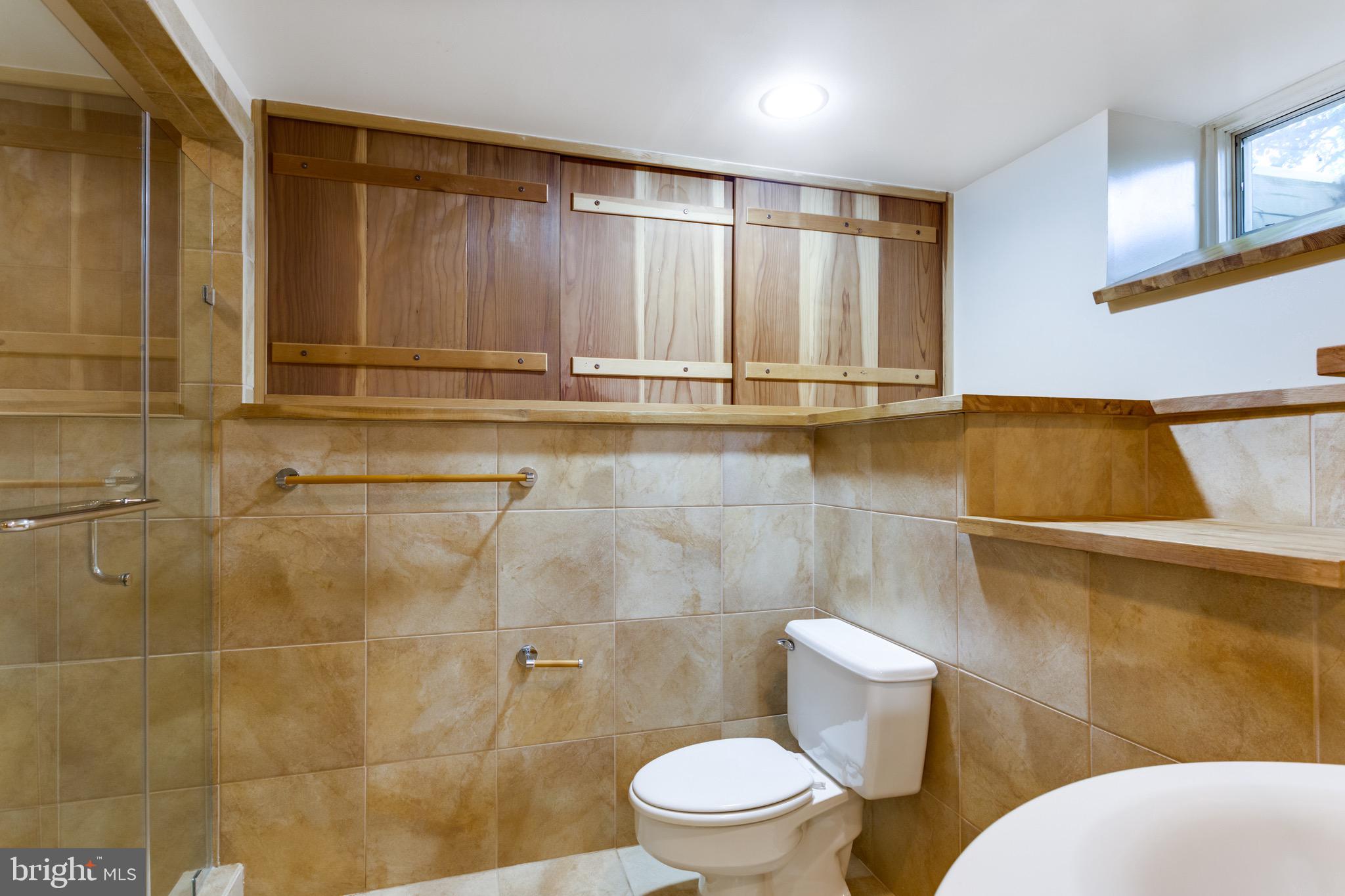 VIRGINIA TERRACE - Residential