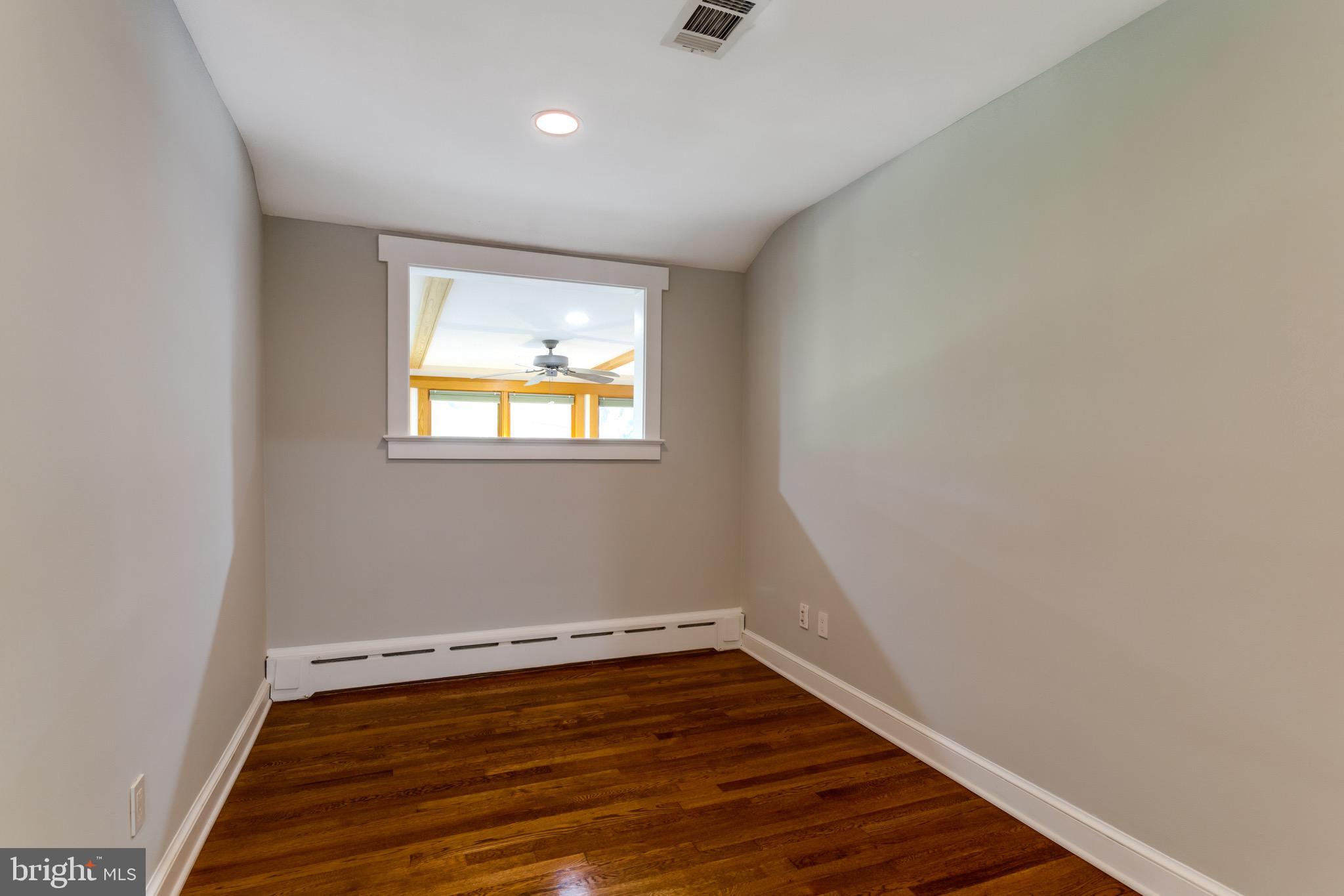 VIRGINIA TERRACE - Residential