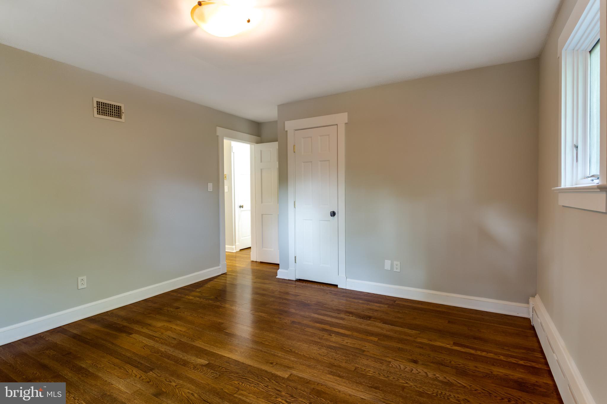 VIRGINIA TERRACE - Residential