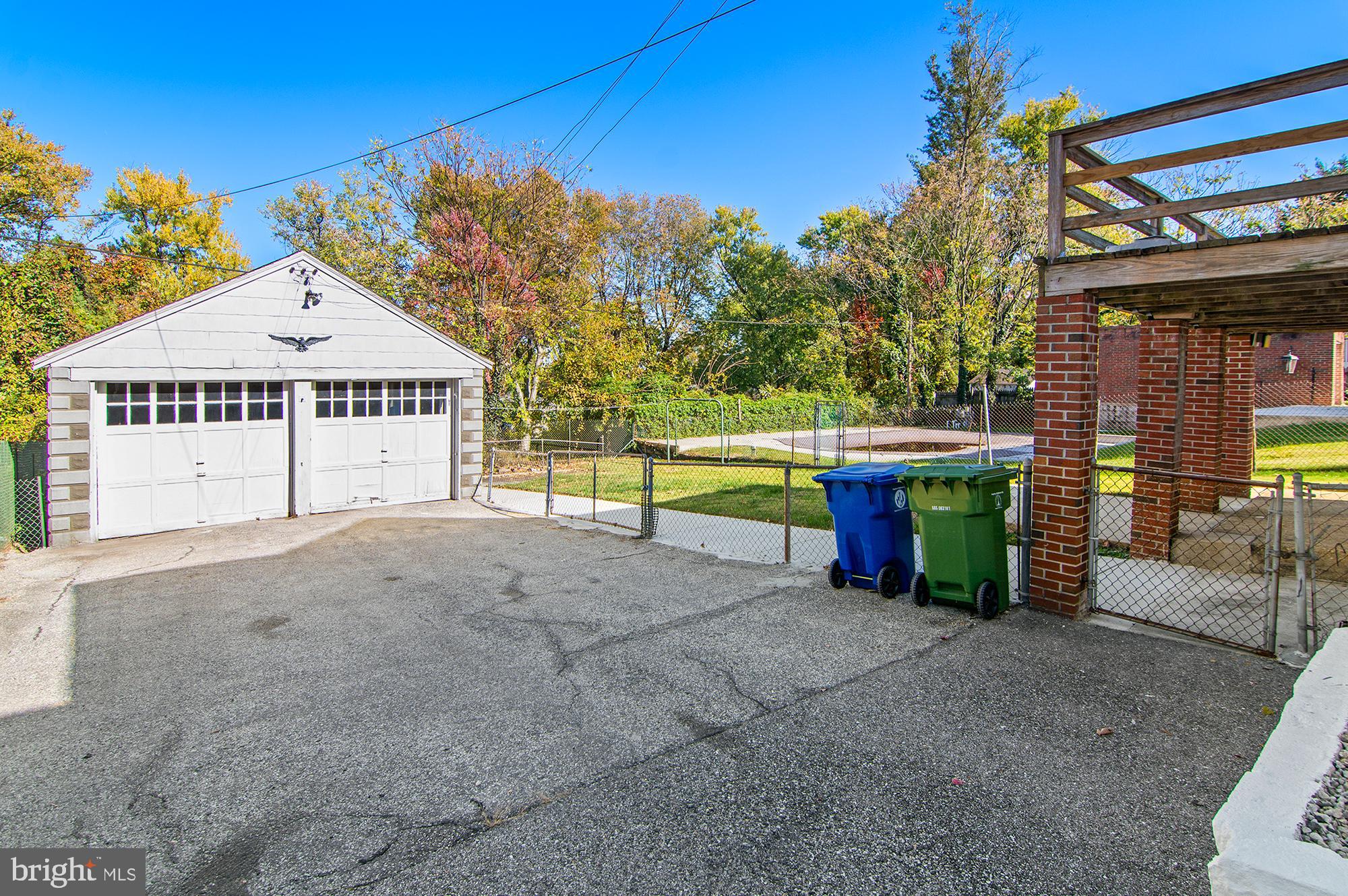 FRANKFORD - Residential