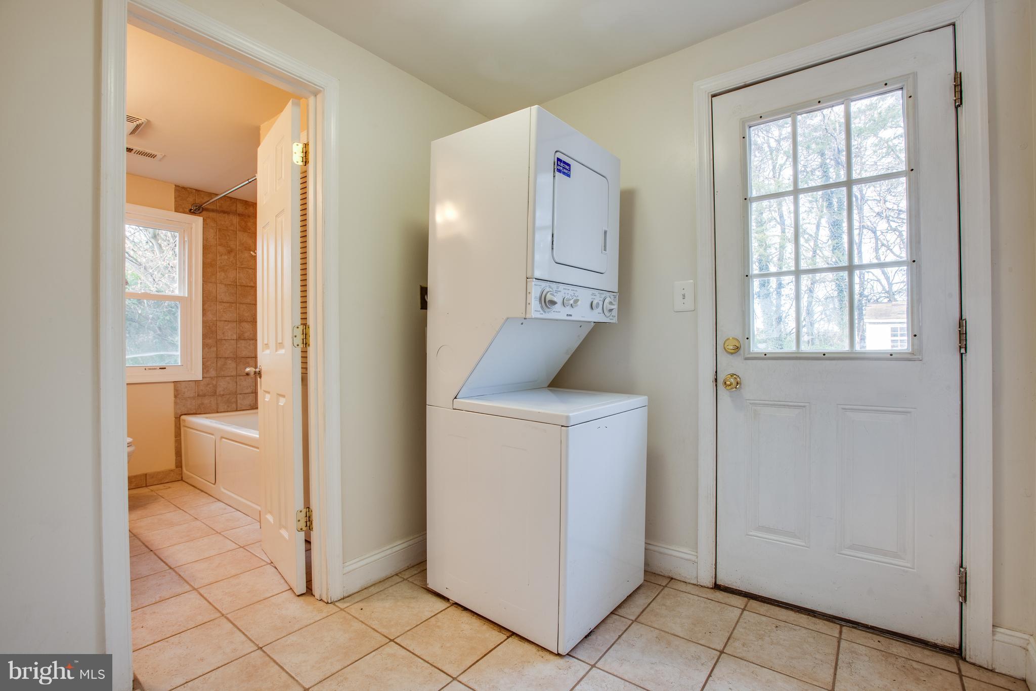 SYLVANIA HEIGHTS - Residential