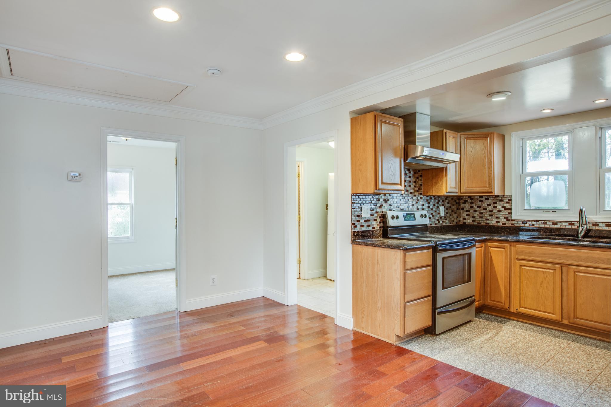 SYLVANIA HEIGHTS - Residential