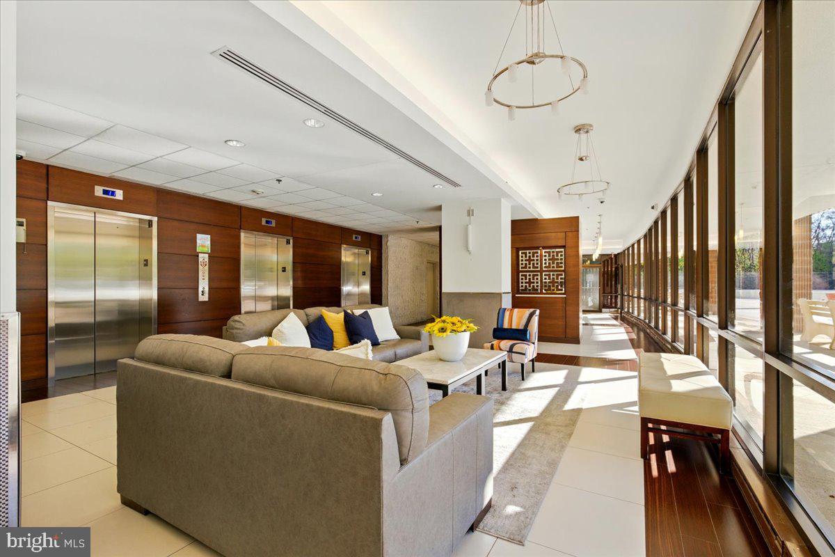 OLYMPUS - Residential