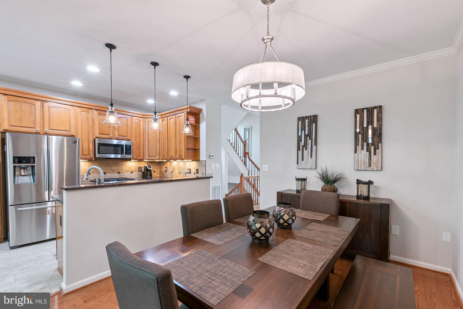 FAIRFAX CENTER LANDBAY - Residential