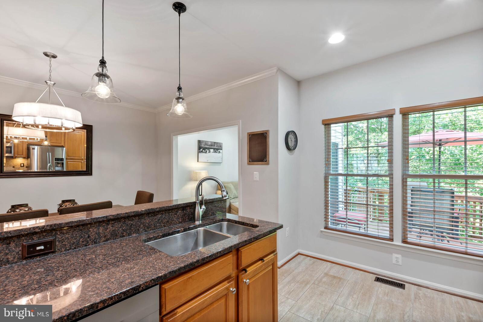 FAIRFAX CENTER LANDBAY - Residential