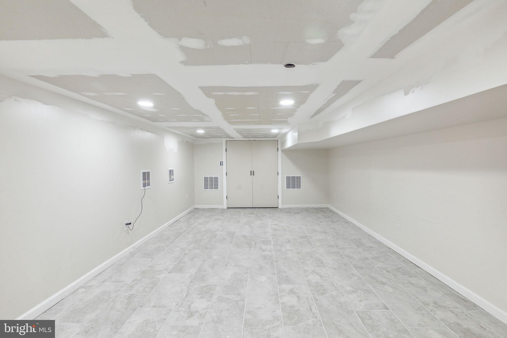 PENNSPORT - Residential Lease