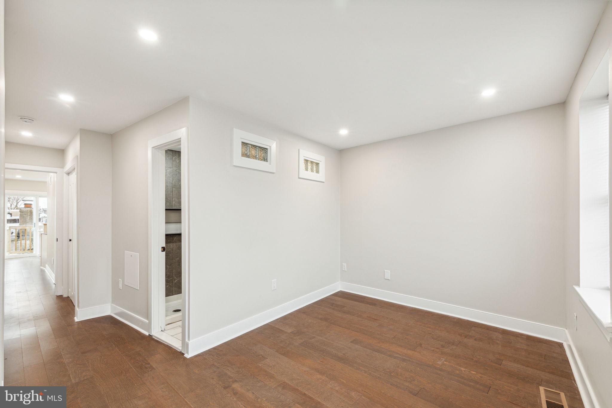 PENNSPORT - Residential Lease