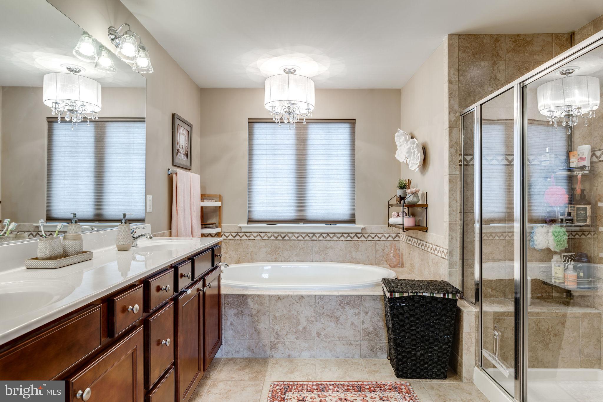 STUARTS CROSSING - Residential