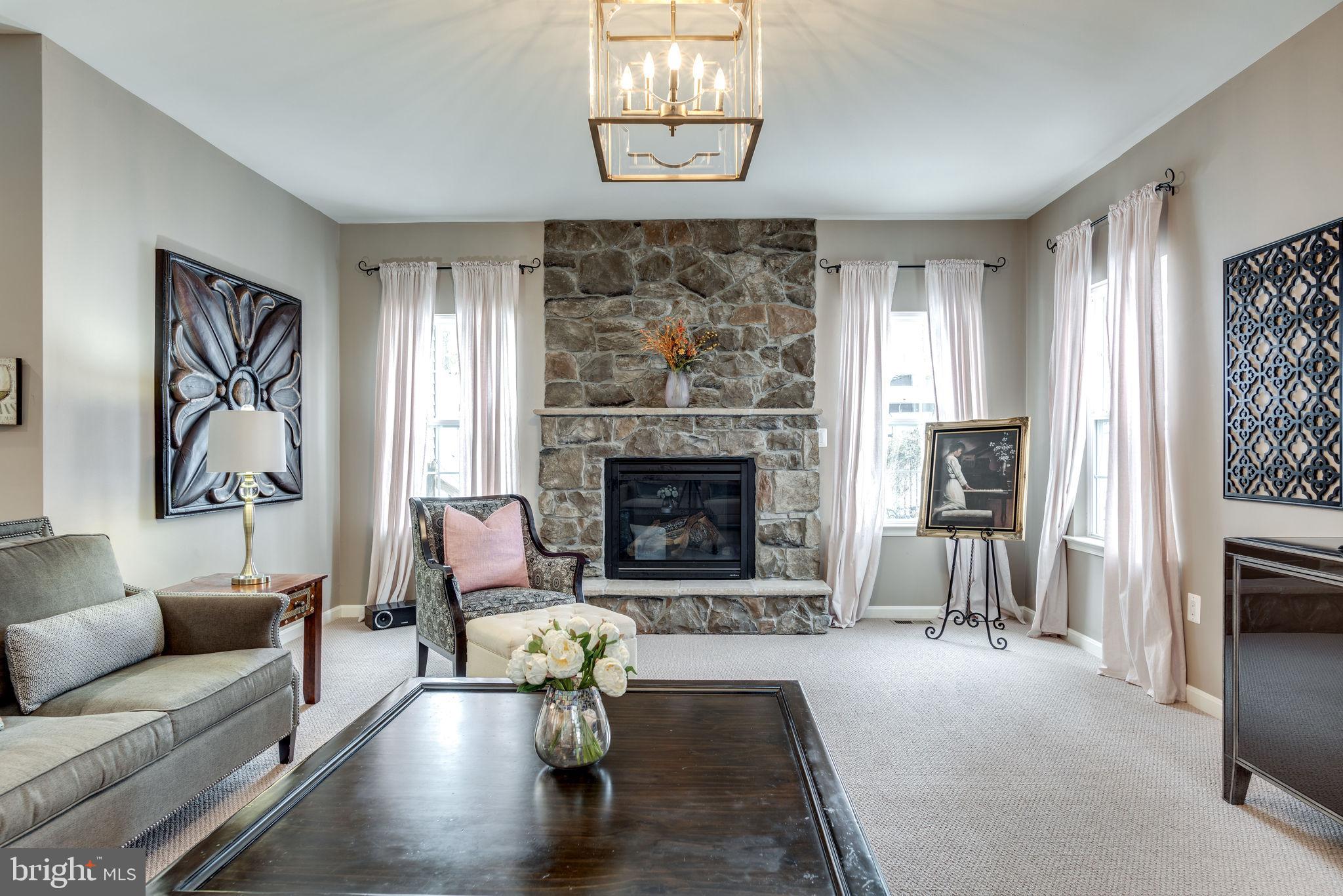 STUARTS CROSSING - Residential