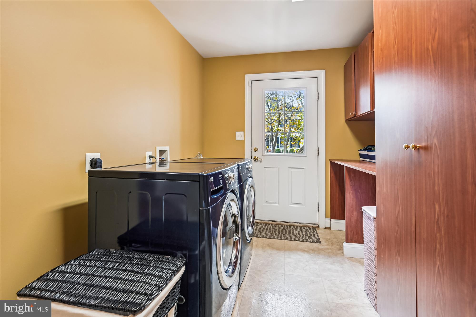 RIVER CREEK - Residential