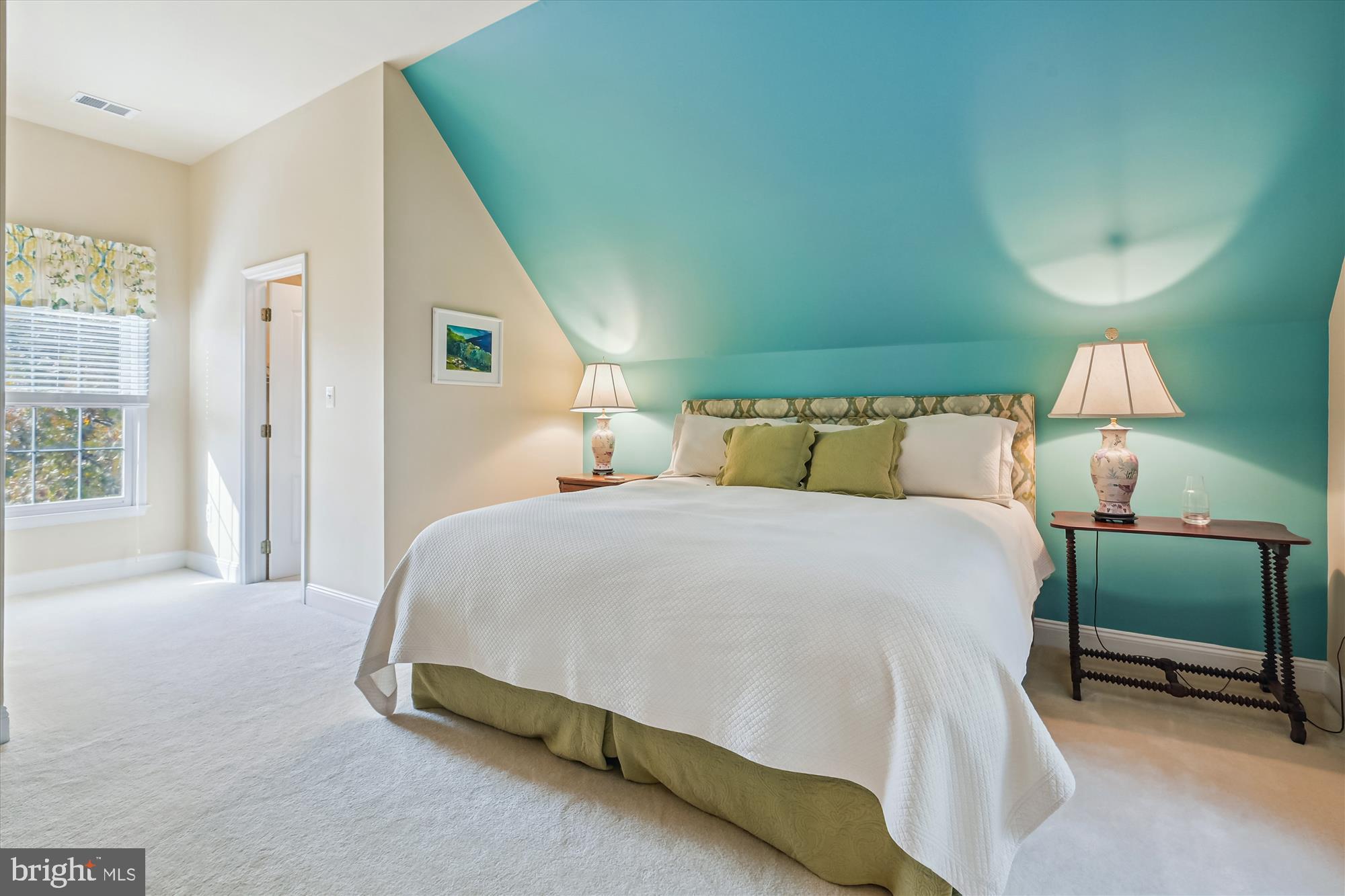 RIVER CREEK - Residential