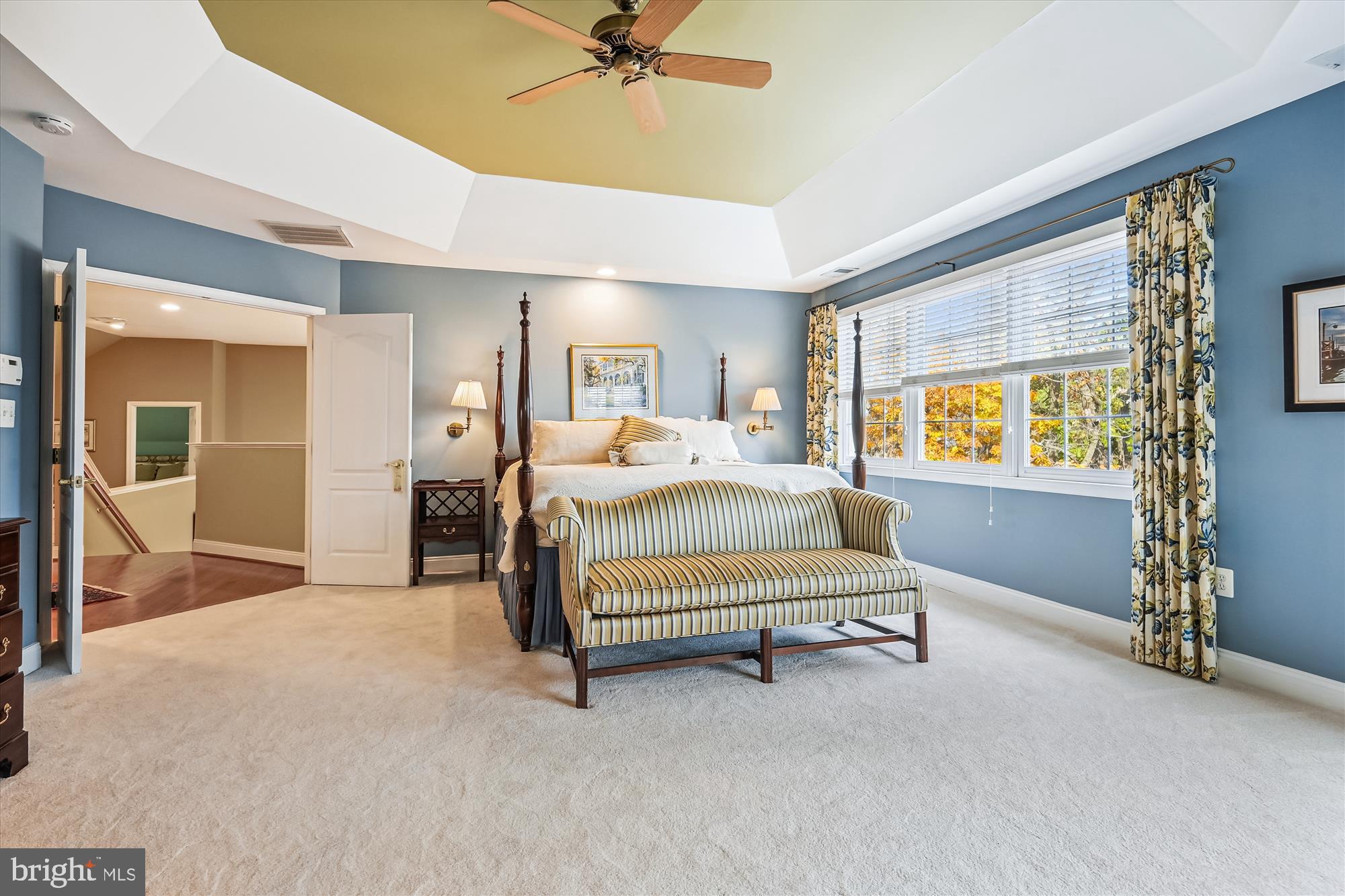 RIVER CREEK - Residential