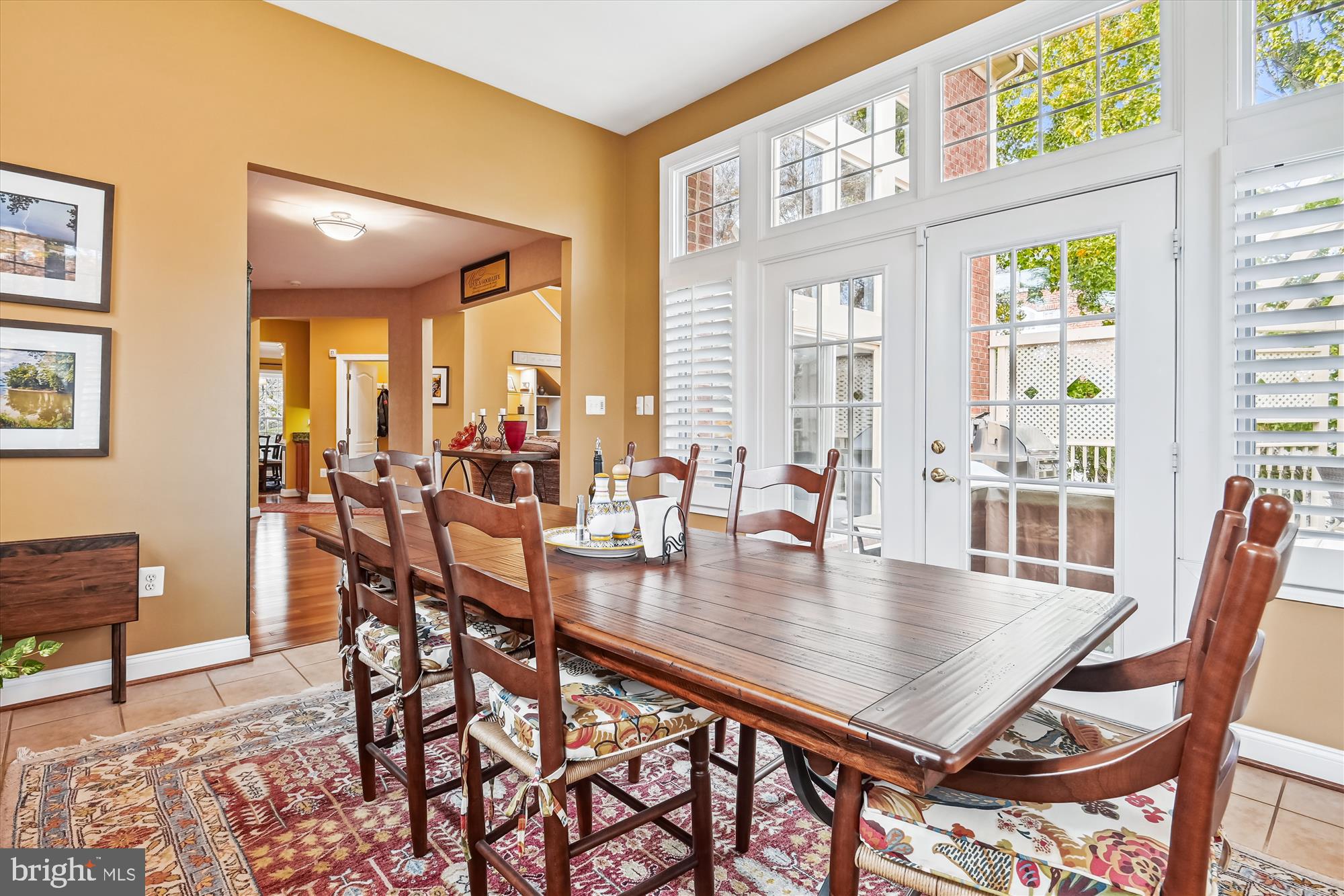 RIVER CREEK - Residential