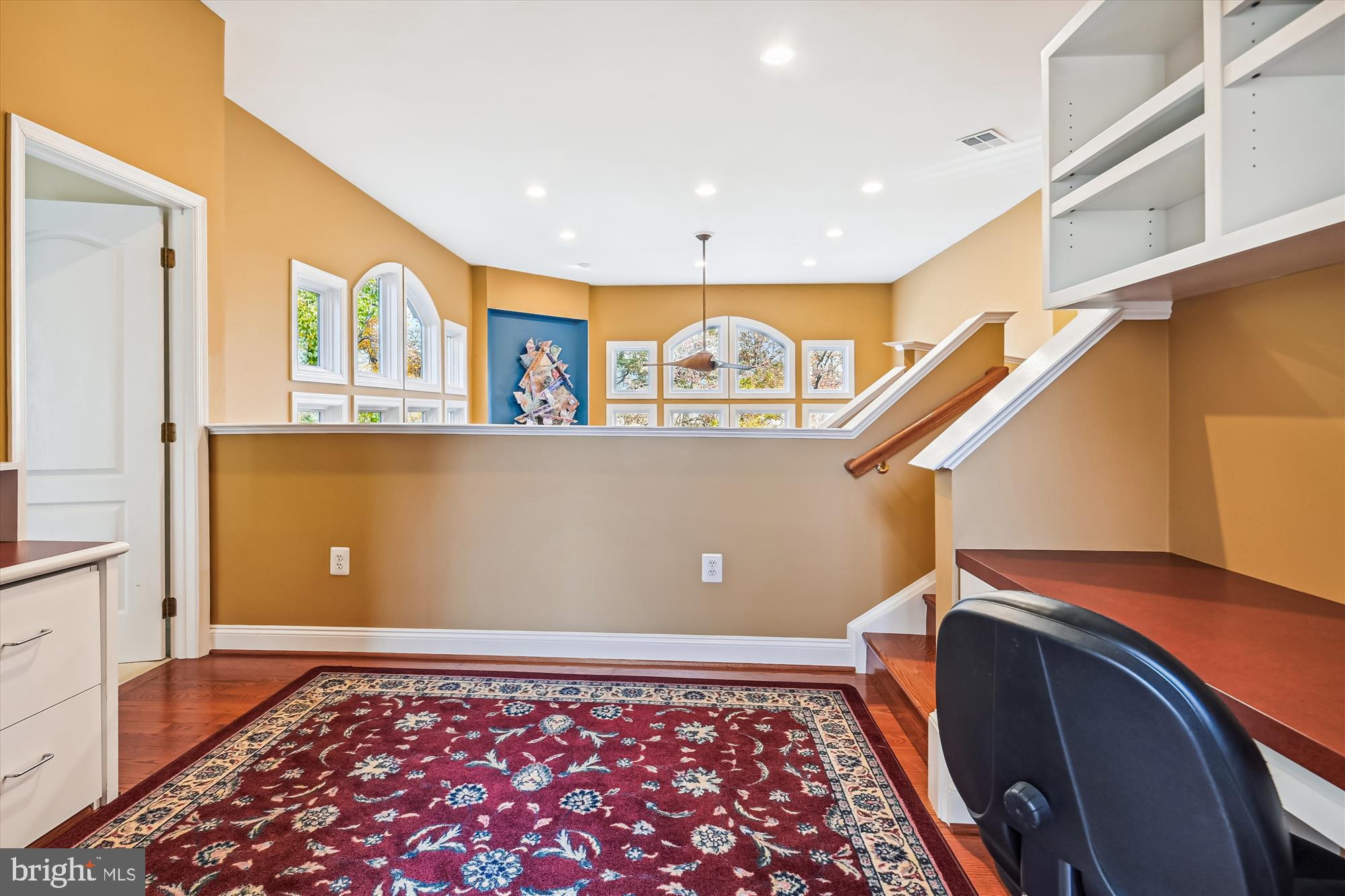 RIVER CREEK - Residential