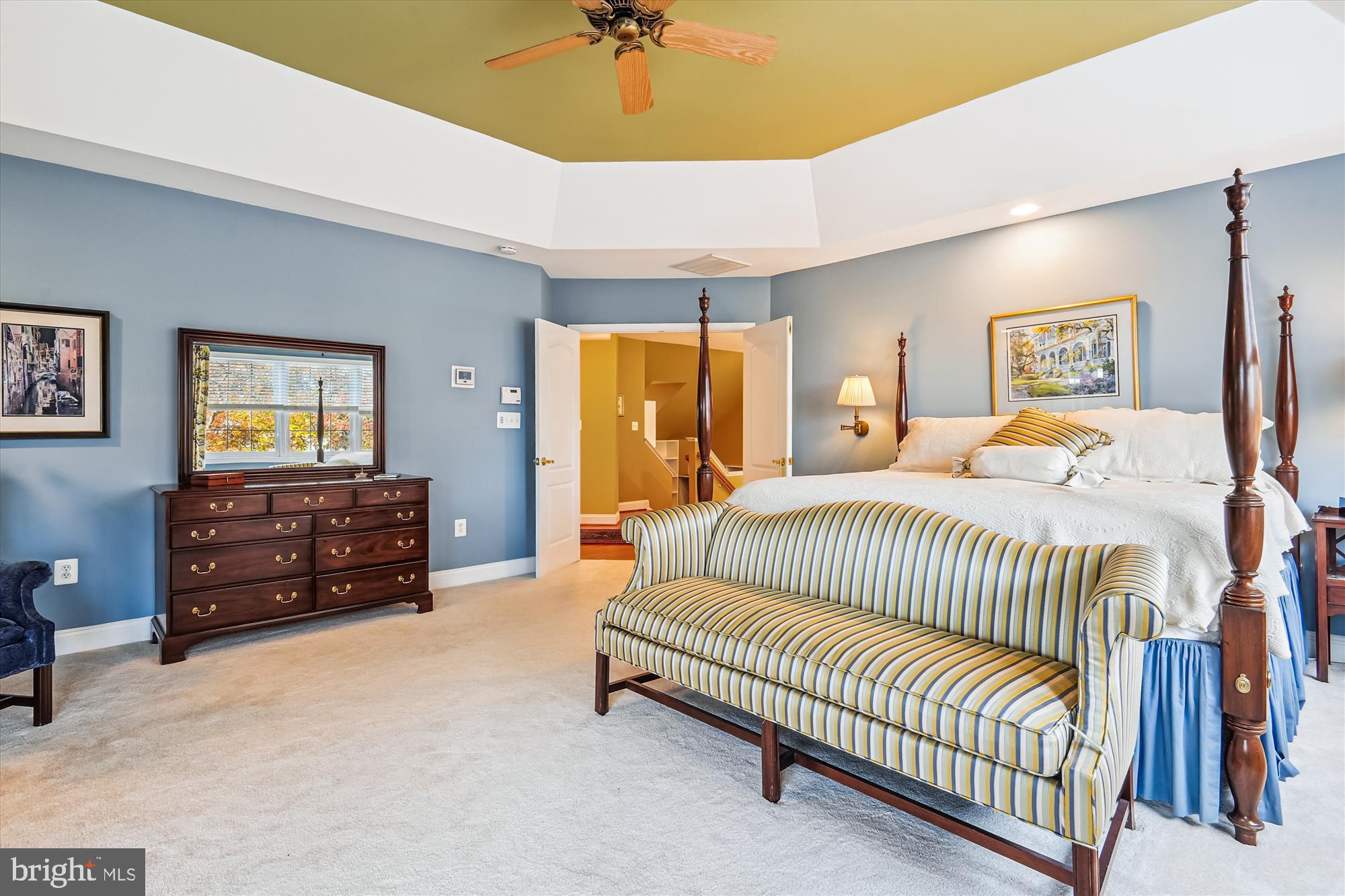 RIVER CREEK - Residential