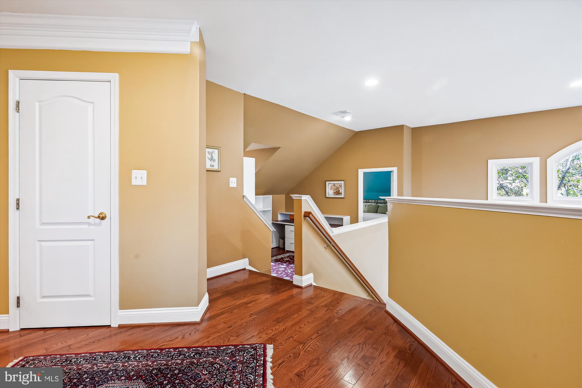 RIVER CREEK - Residential