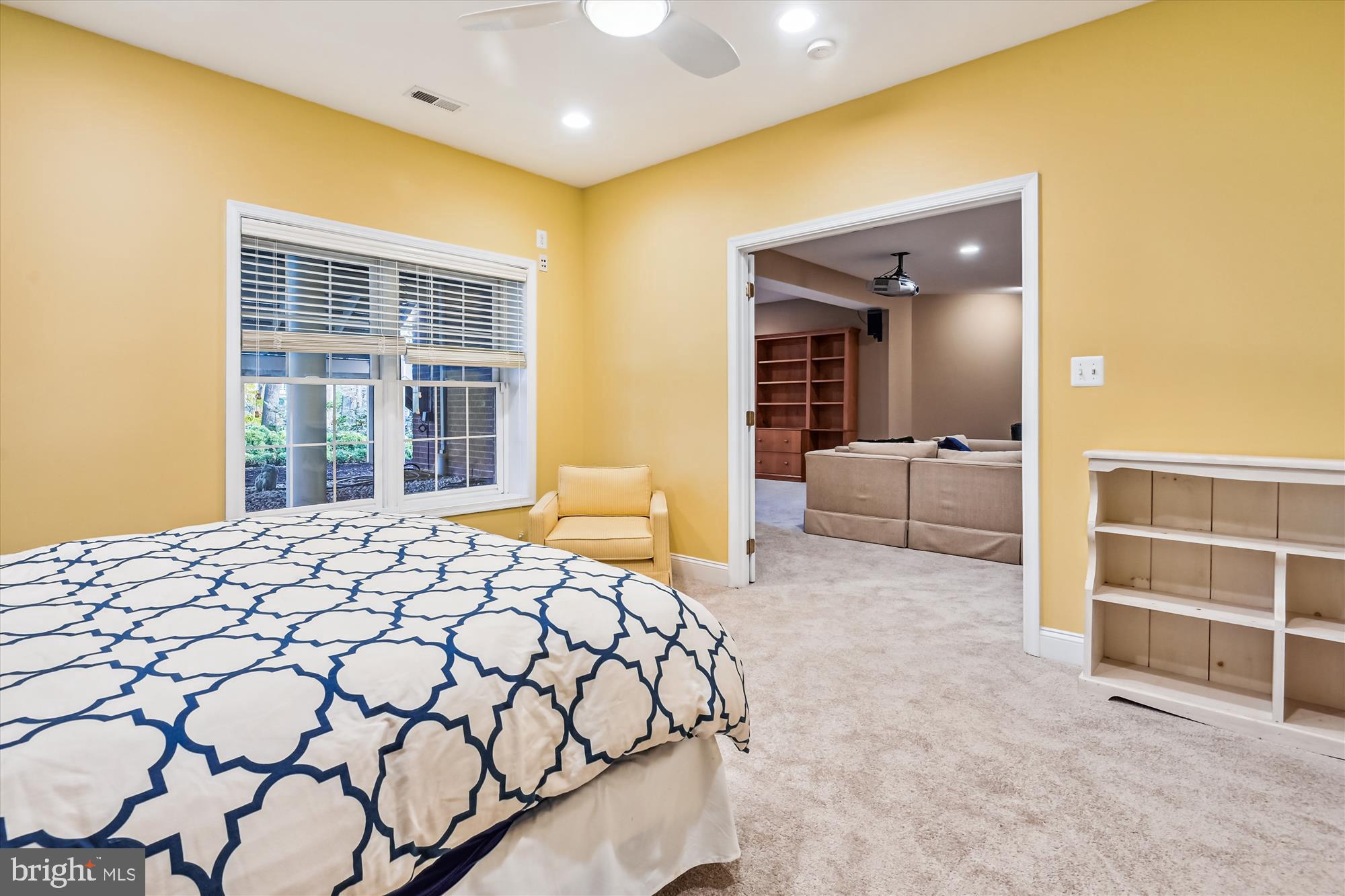 RIVER CREEK - Residential