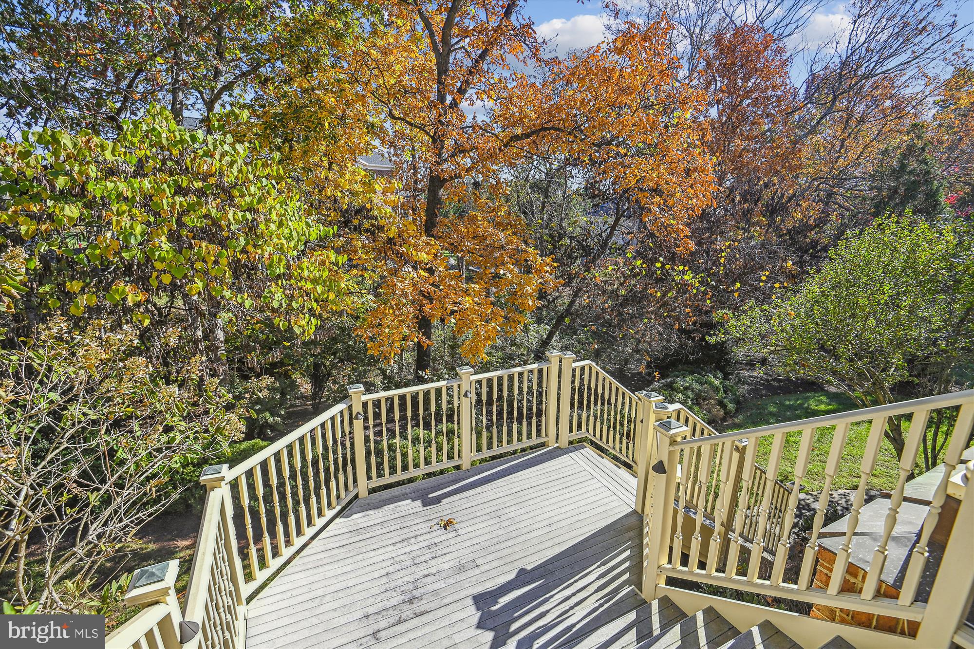 RIVER CREEK - Residential