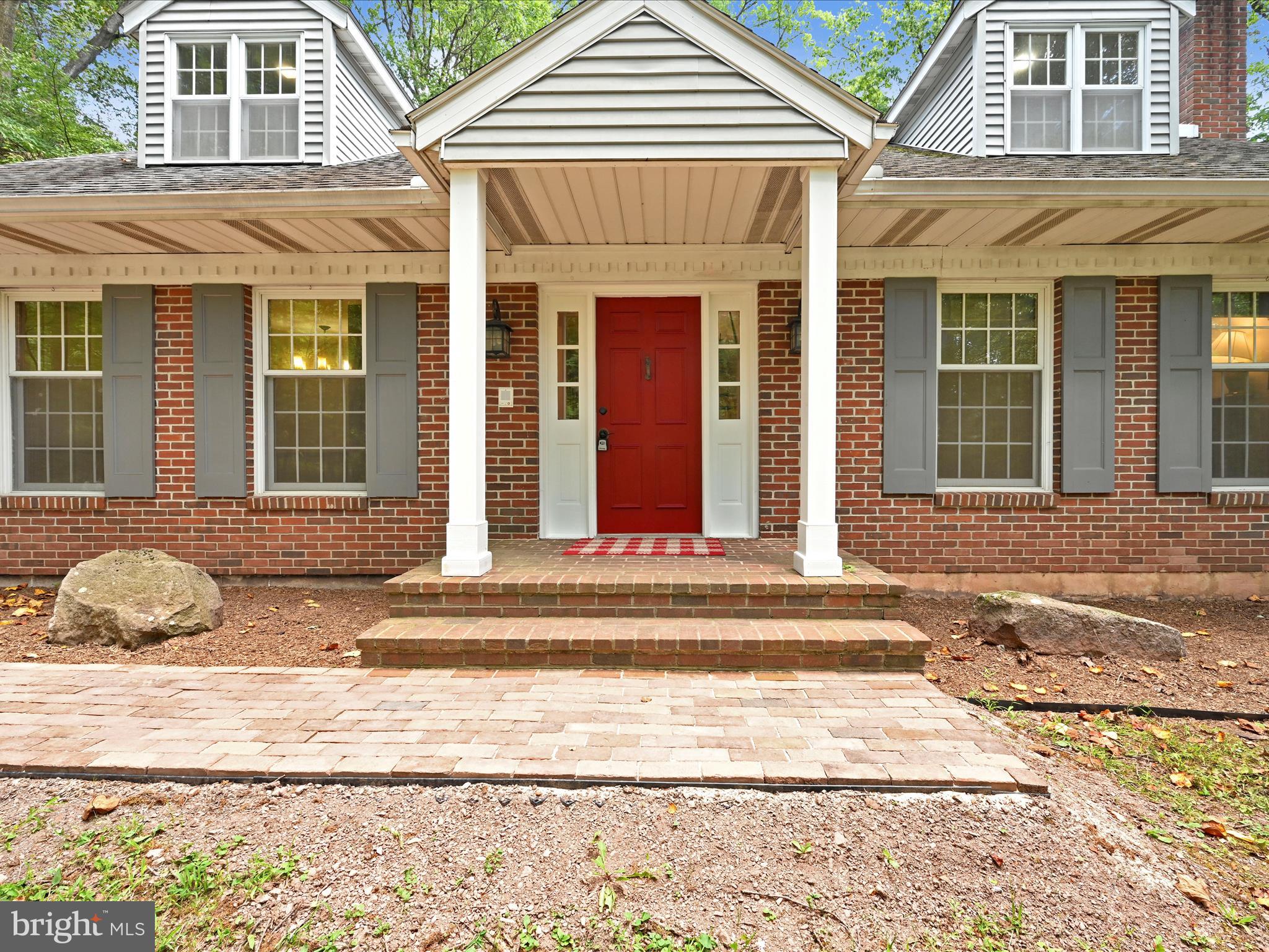 2700 CHESTNUT HILL ROAD