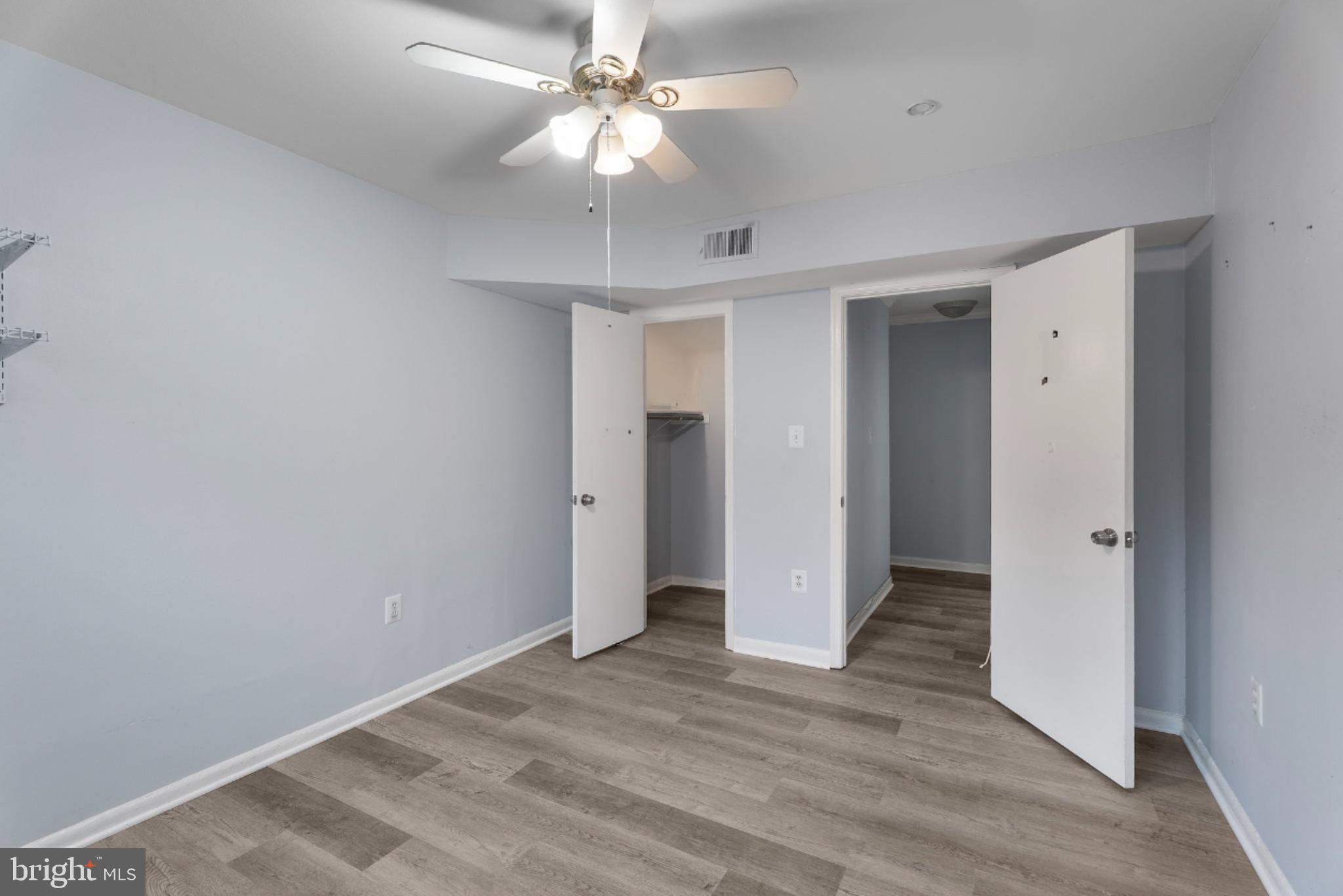 FOXCROFT COLONY CONDOS - Residential