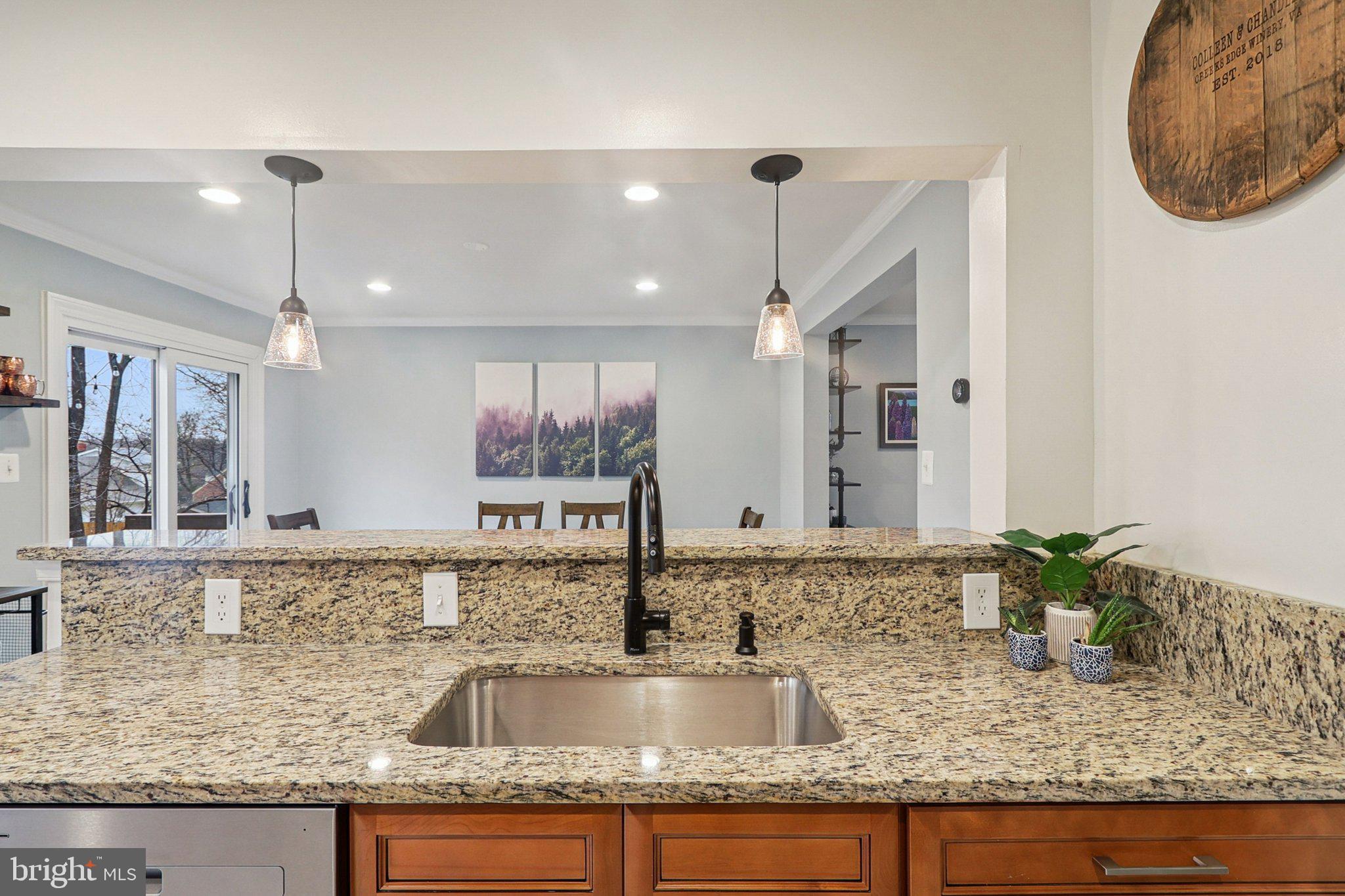 ADAMS WALK - Residential