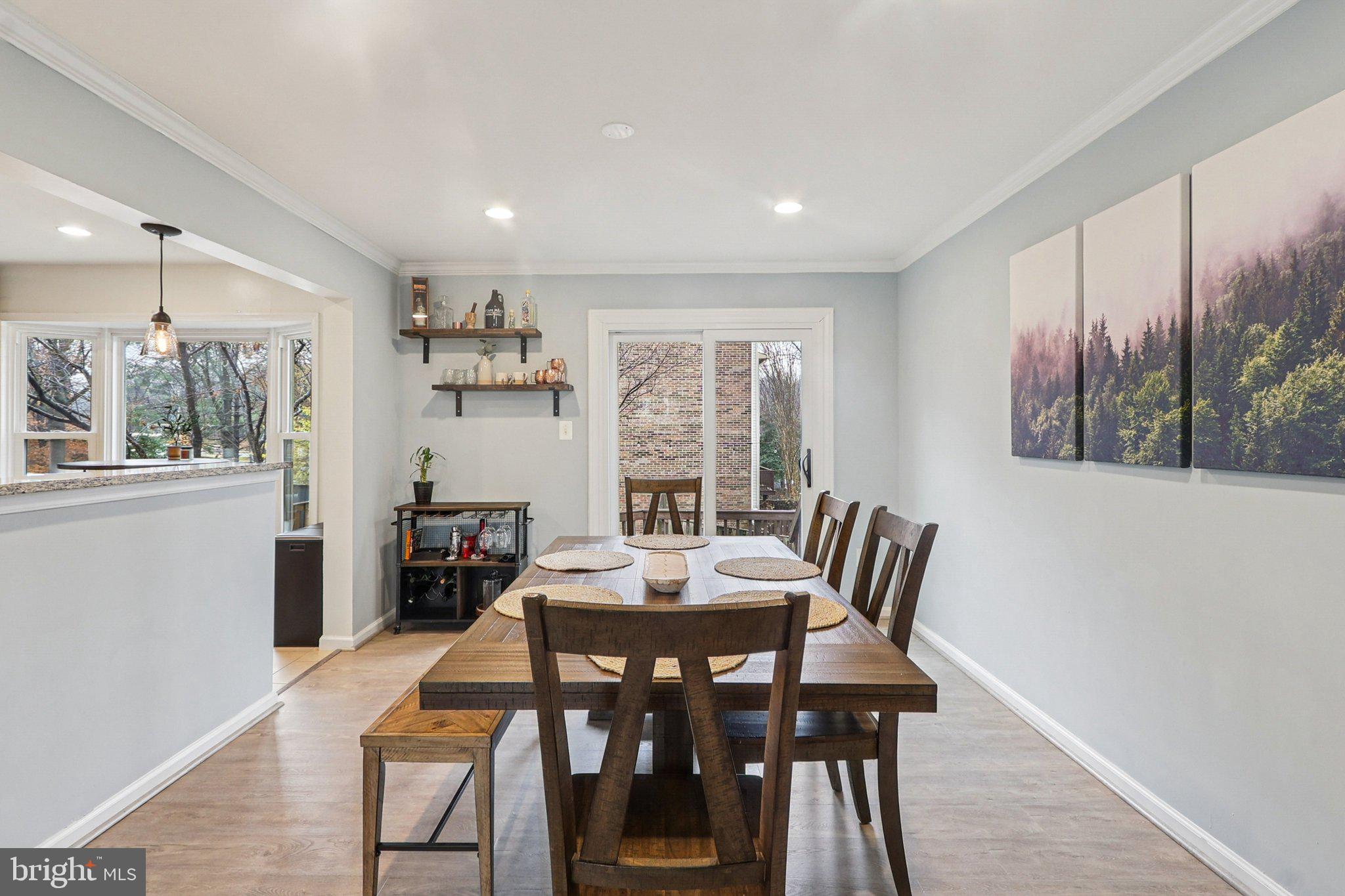 ADAMS WALK - Residential