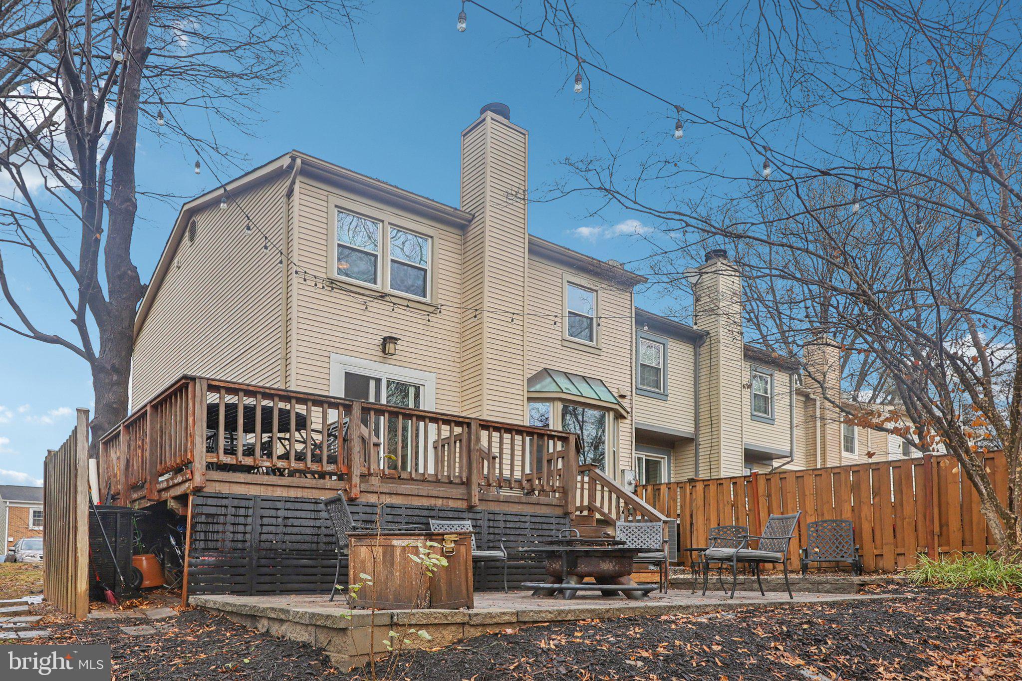 ADAMS WALK - Residential