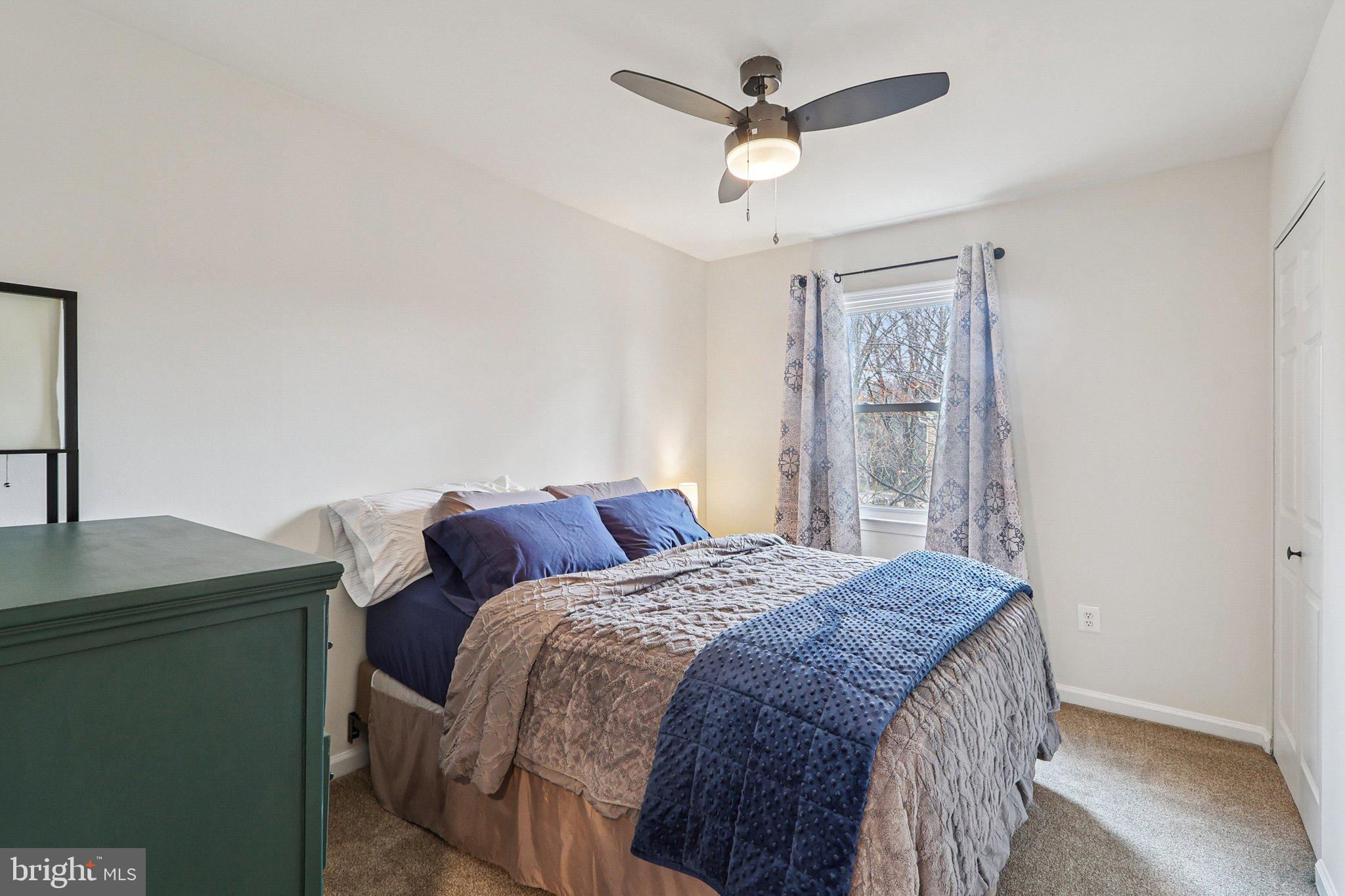 ADAMS WALK - Residential